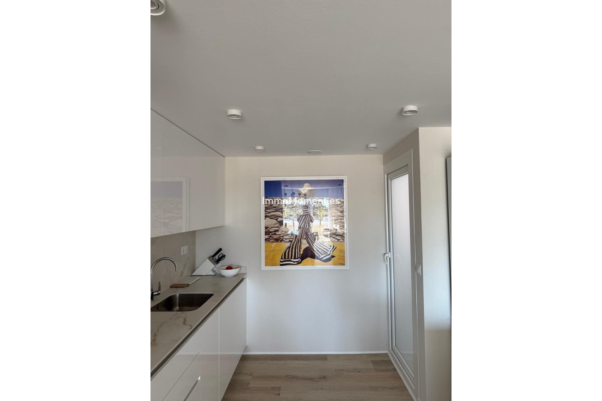 Resale - Apartment - Marbella - Nueva Andalucía