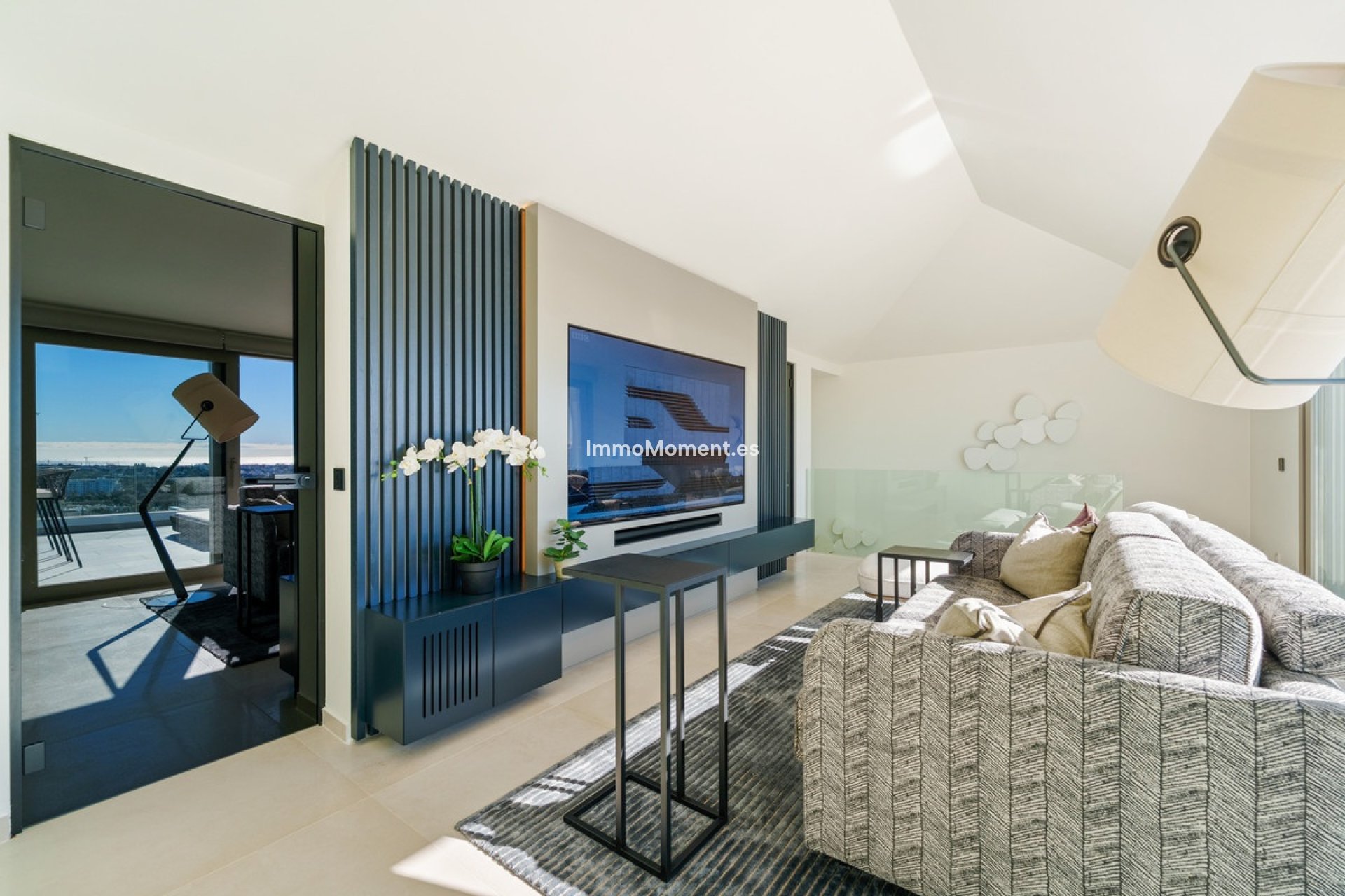 Resale - Apartment - Marbella - Nueva Andalucía