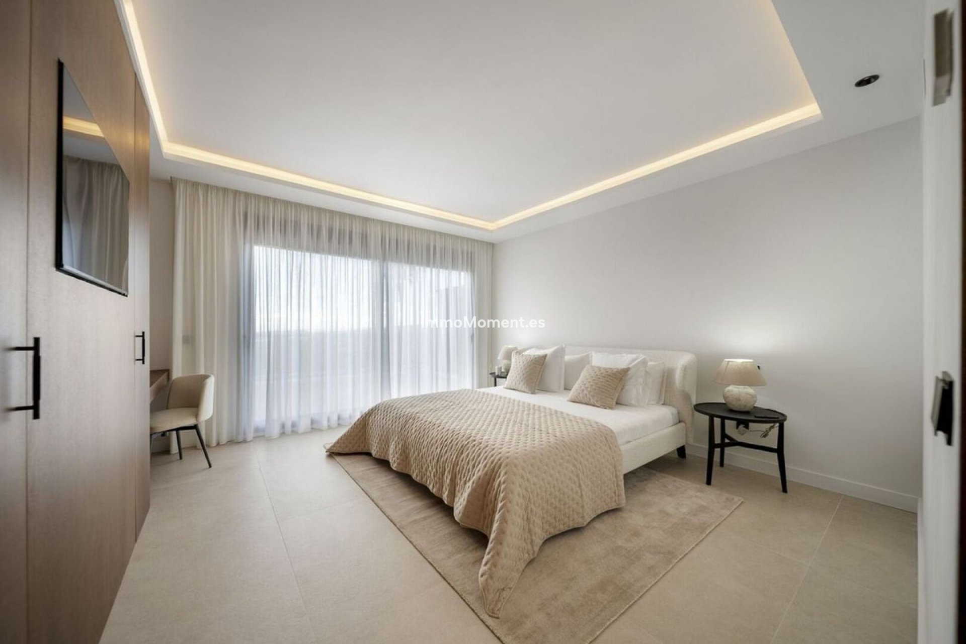 Resale - Apartment - Marbella - Nueva Andalucía