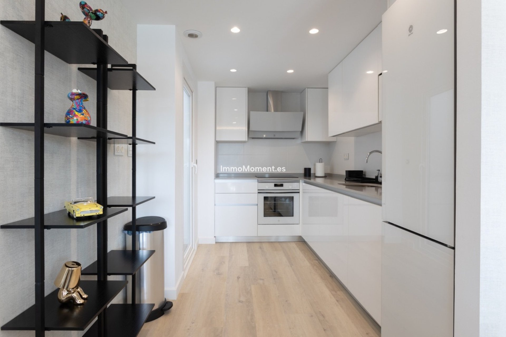 Resale - Apartment - Marbella - Nueva Andalucía