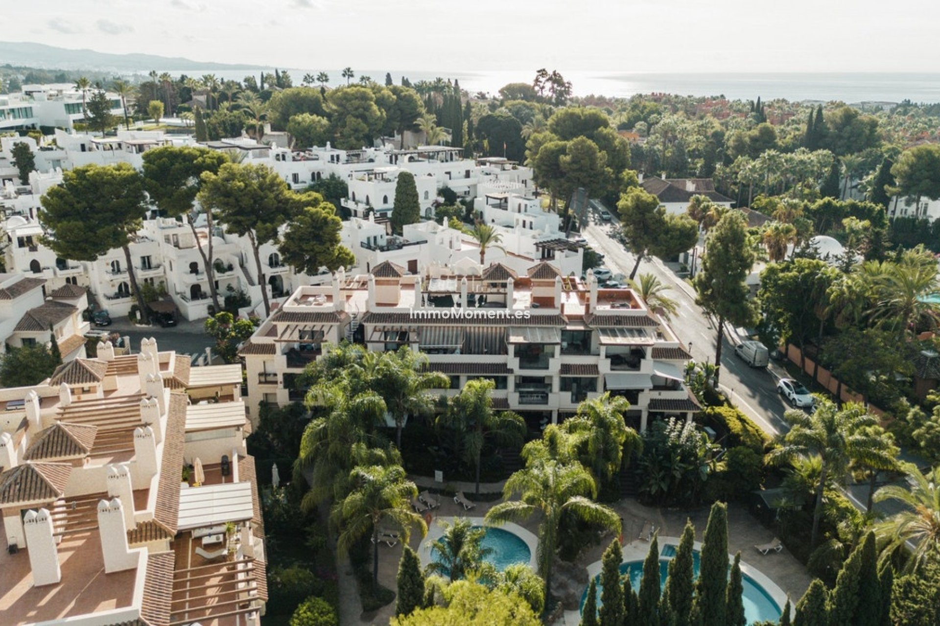Resale - Apartment - Marbella - Nueva Andalucía