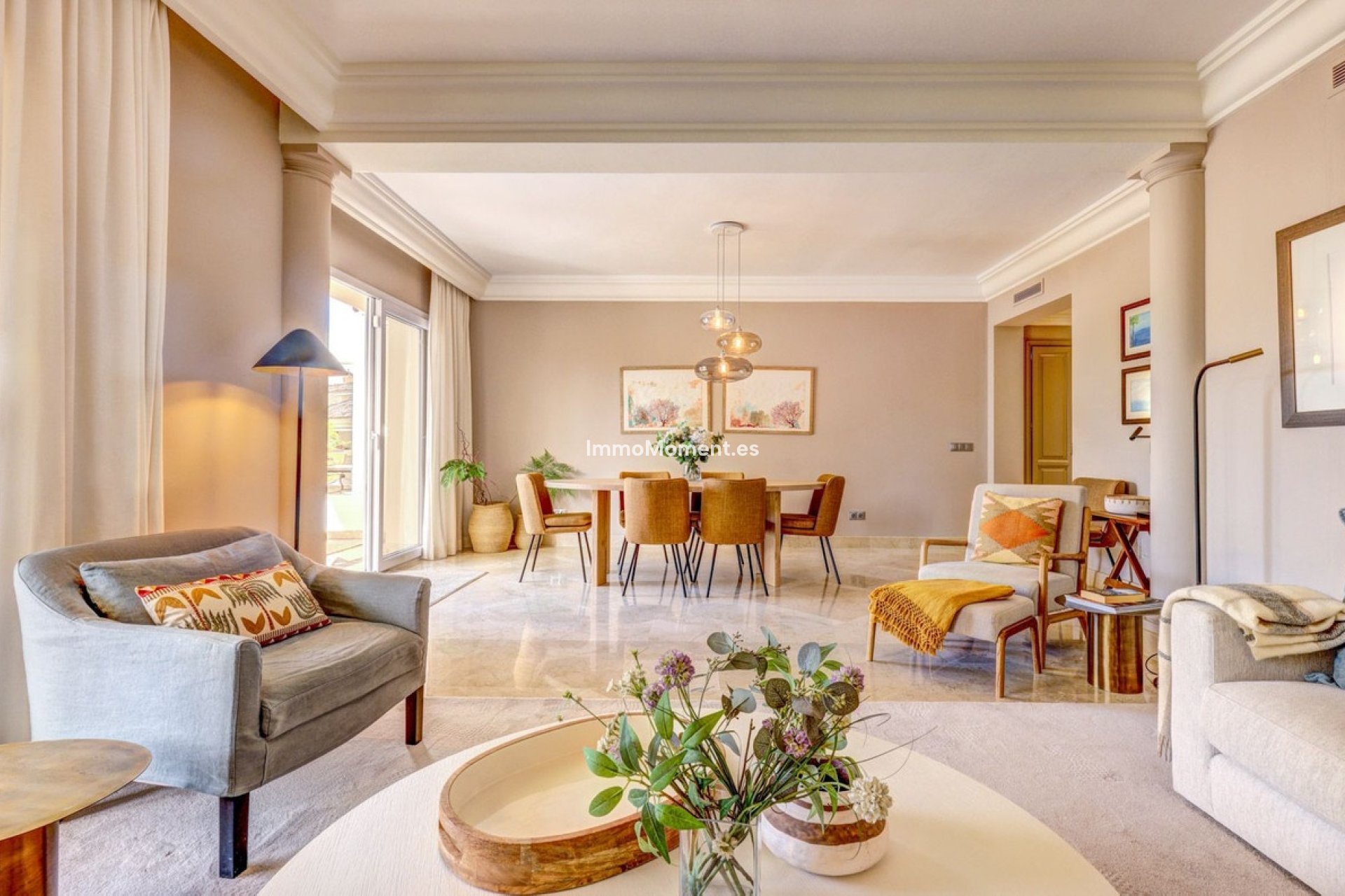 Resale - Apartment - Marbella - Nueva Andalucía