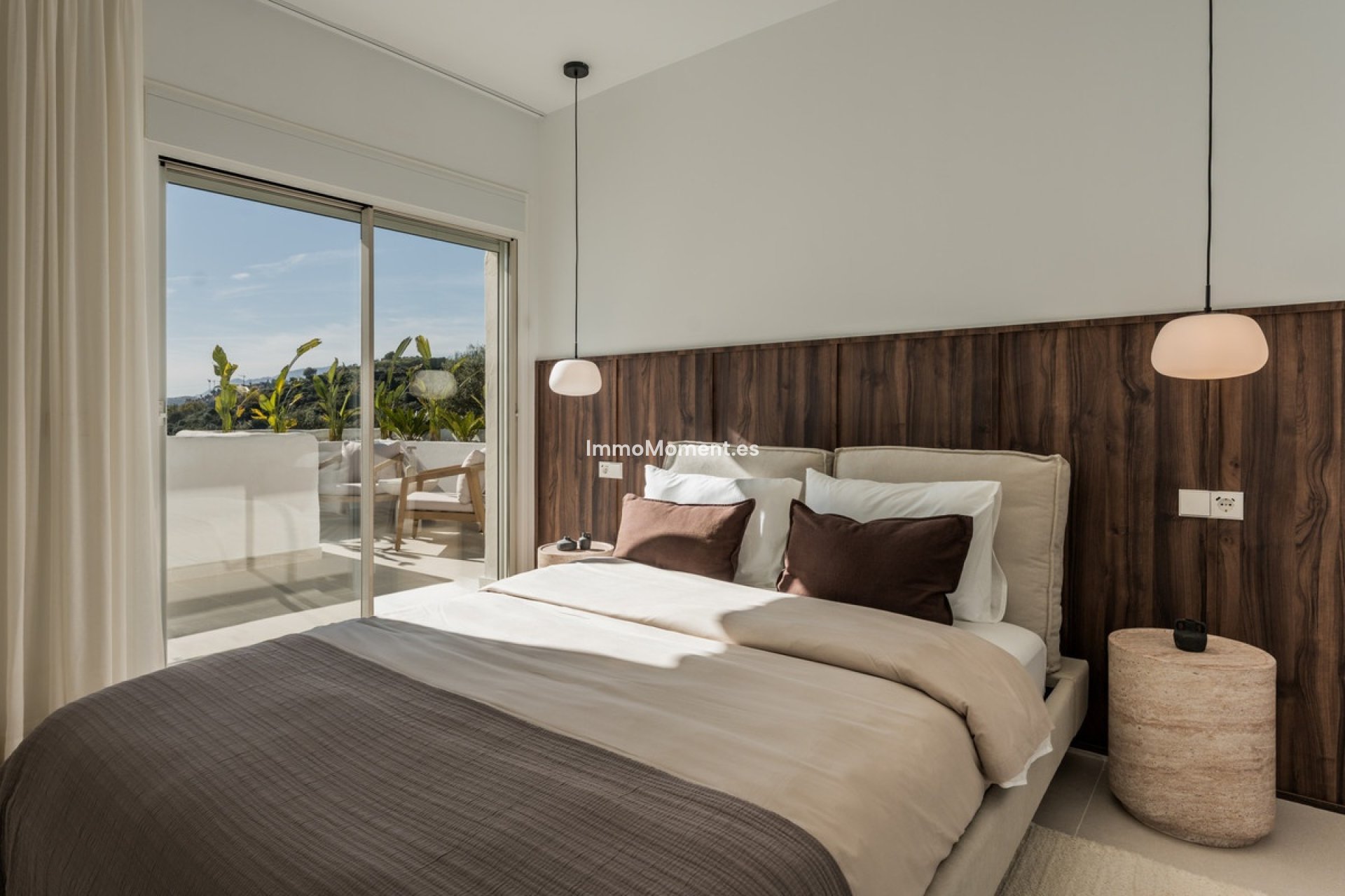 Resale - Apartment - Marbella - Nueva Andalucía