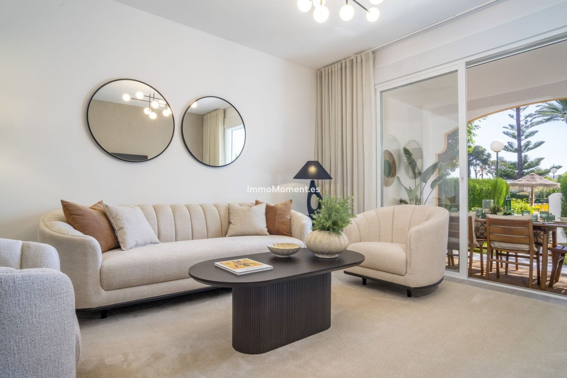 Resale - Apartment - Marbella - Nueva Andalucía