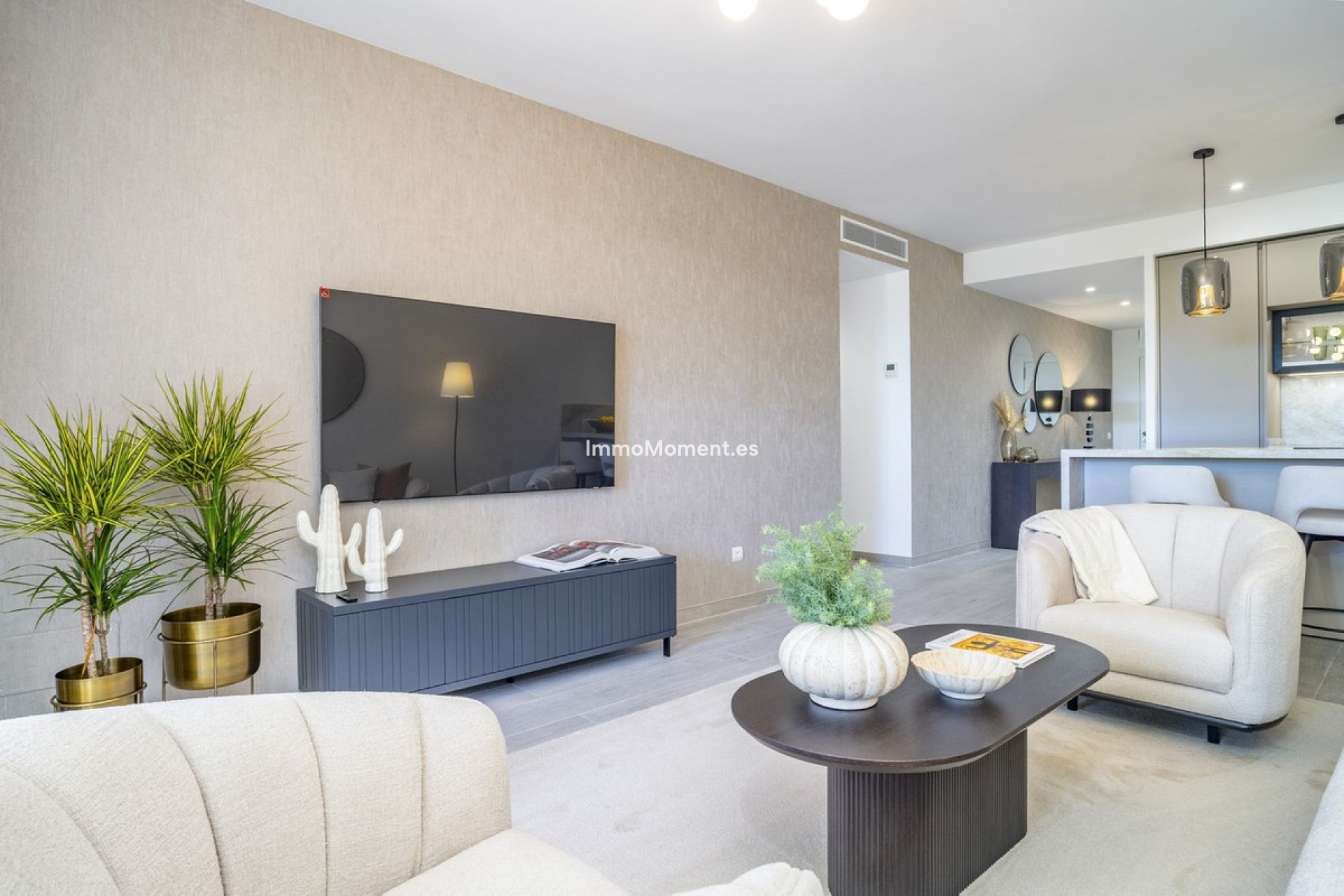 Resale - Apartment - Marbella - Nueva Andalucía