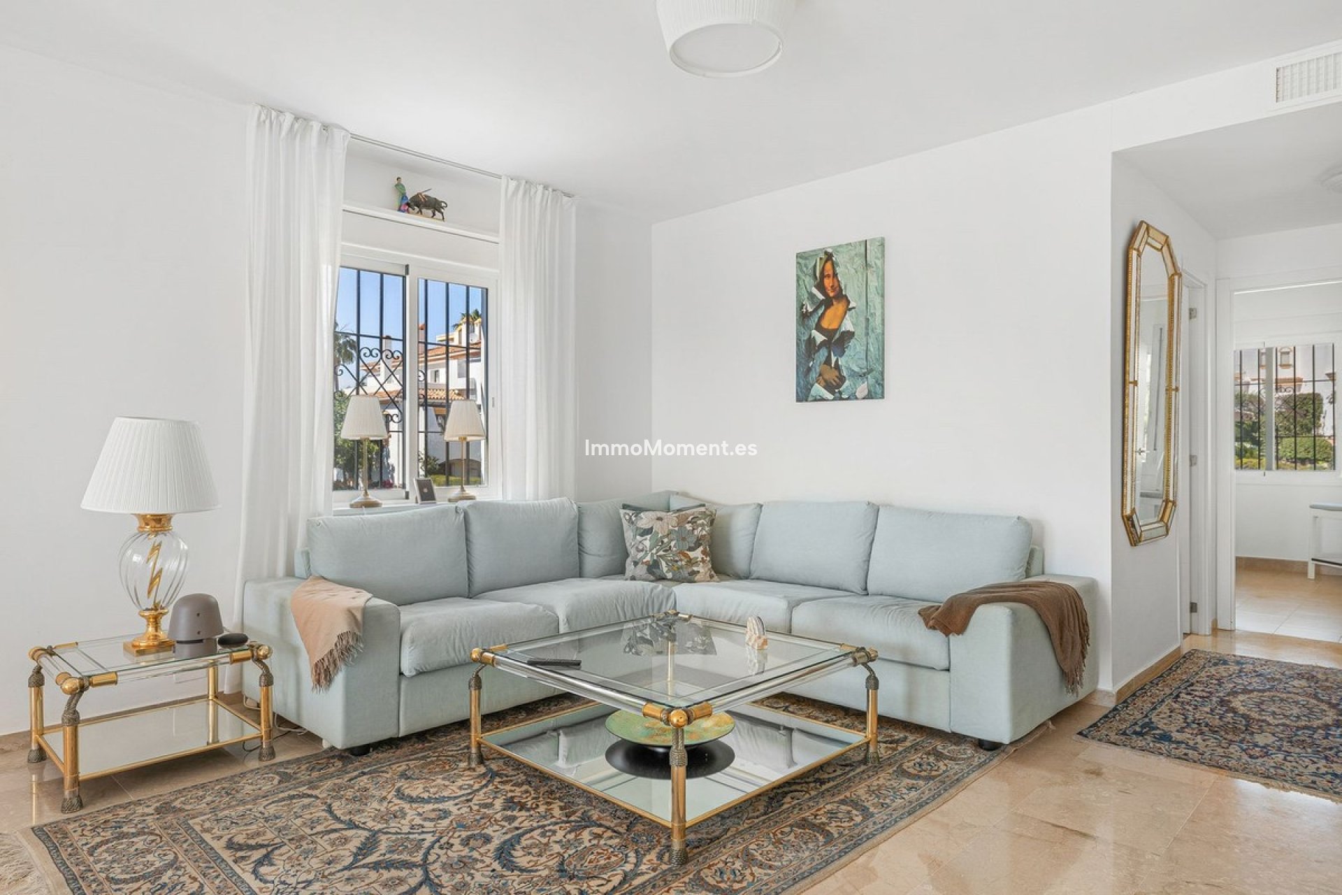 Resale - Apartment - Marbella - Nueva Andalucía