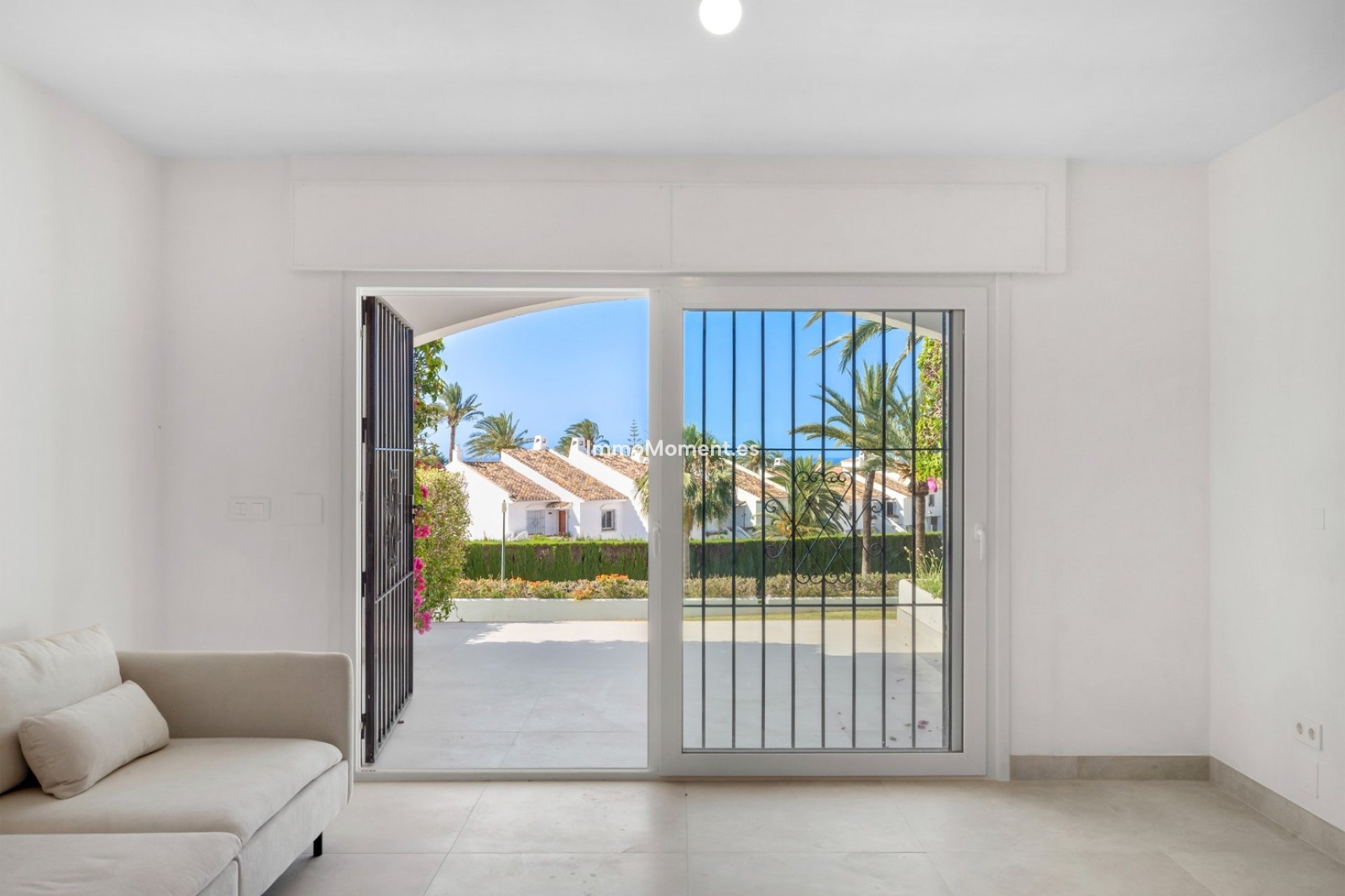 Resale - Apartment - Marbella - Nueva Andalucía