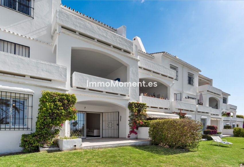 Resale - Apartment - Marbella - Nueva Andalucía