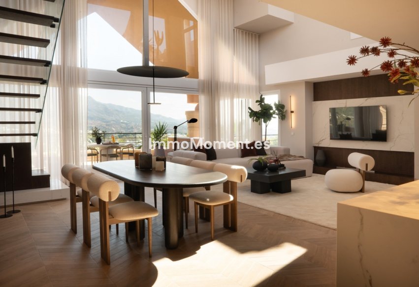 Resale - Apartment - Marbella - Nueva Andalucía