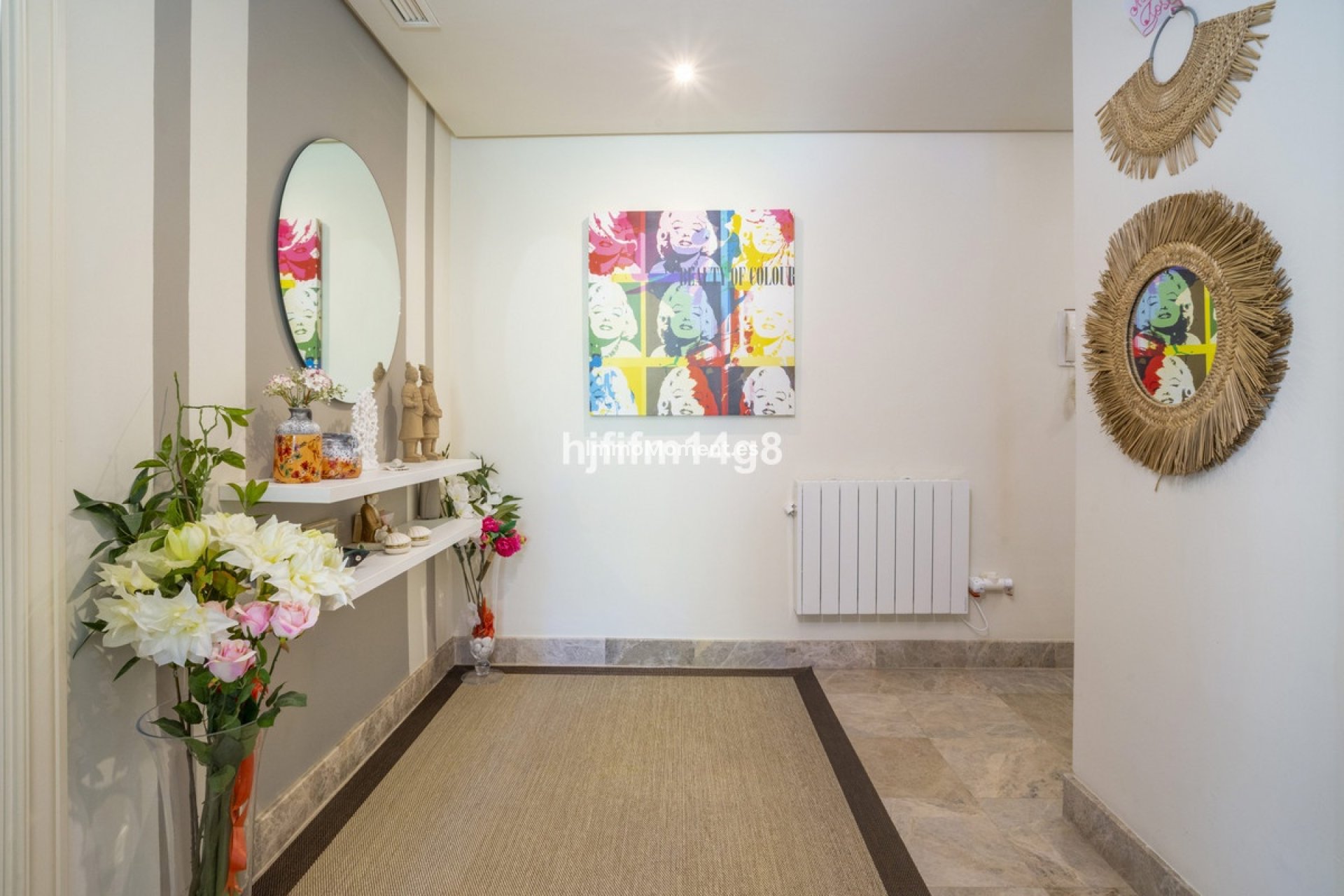 Resale - Apartment - Marbella - Nueva Andalucía