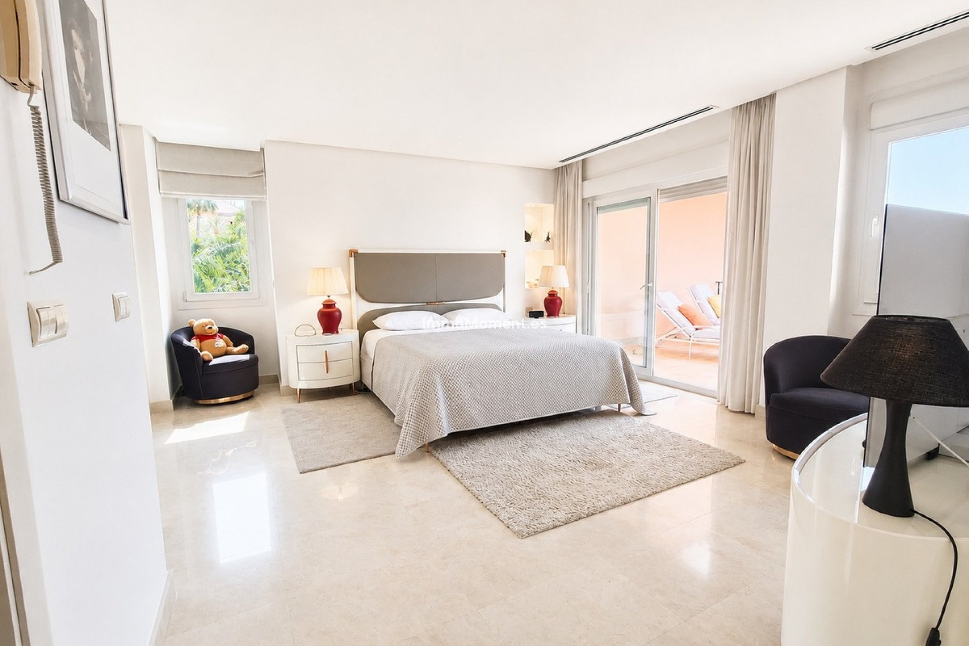 Resale - Apartment - Marbella - Nueva Andalucía