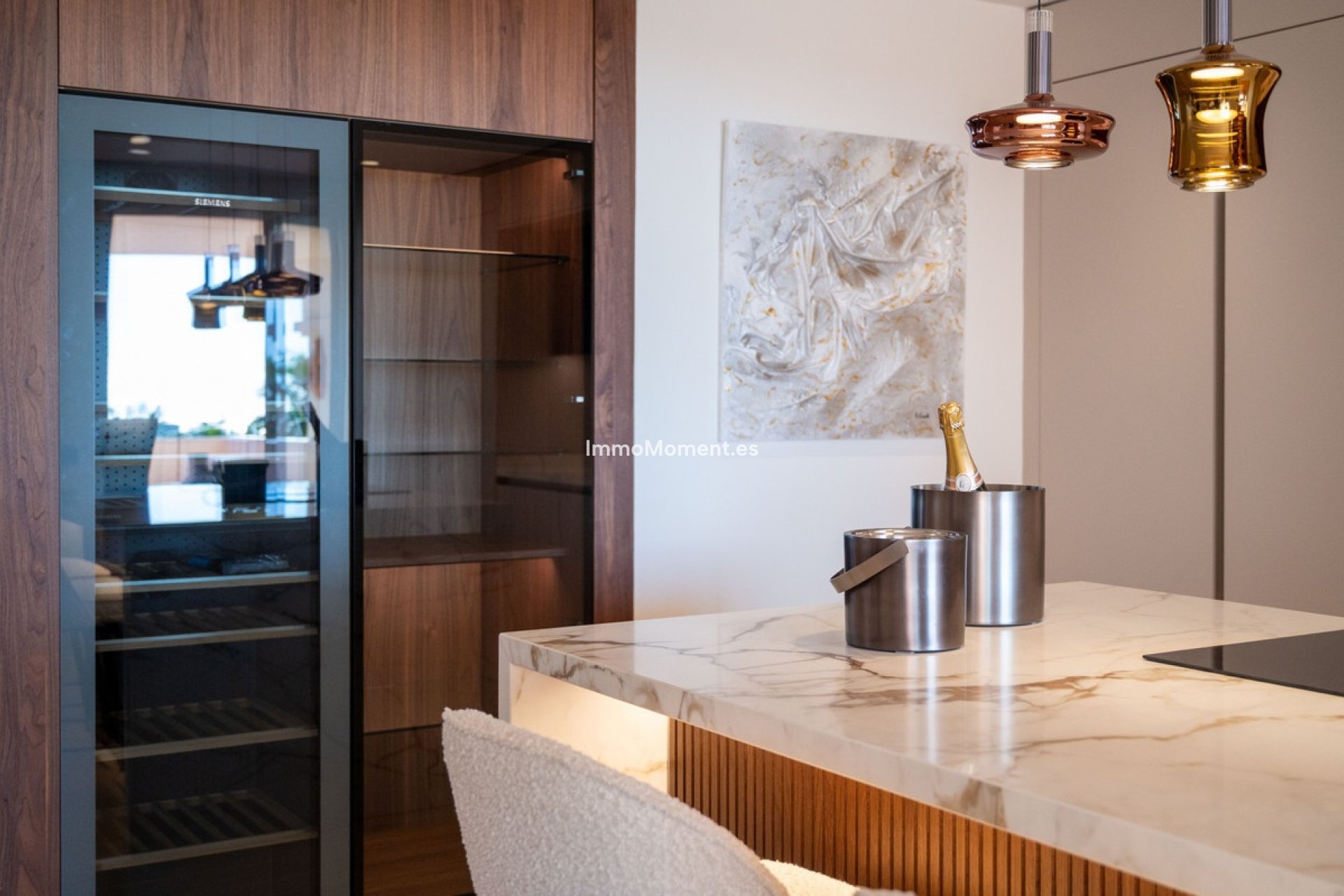 Resale - Apartment - Marbella - Nueva Andalucía