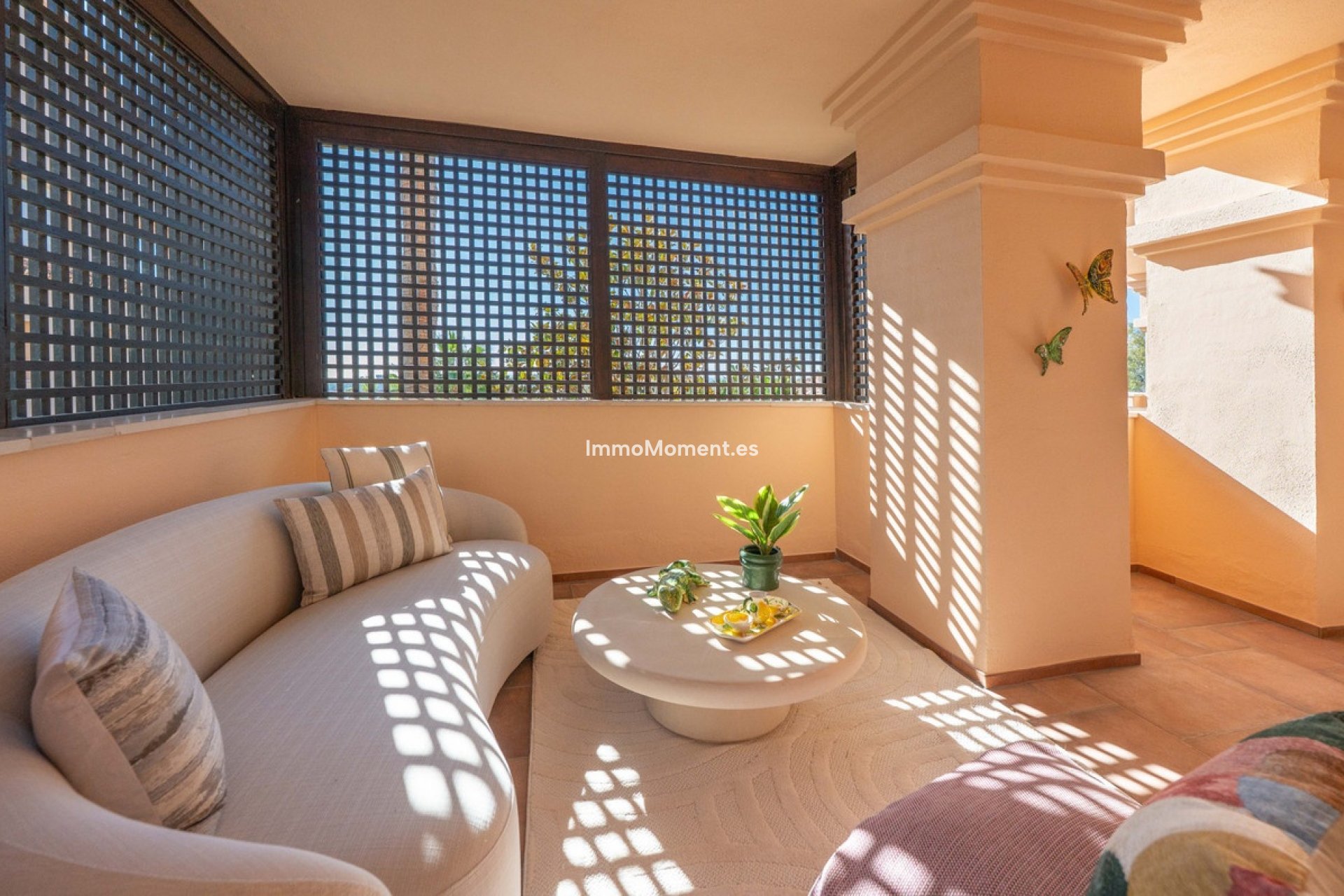 Resale - Apartment - Marbella - Nueva Andalucía