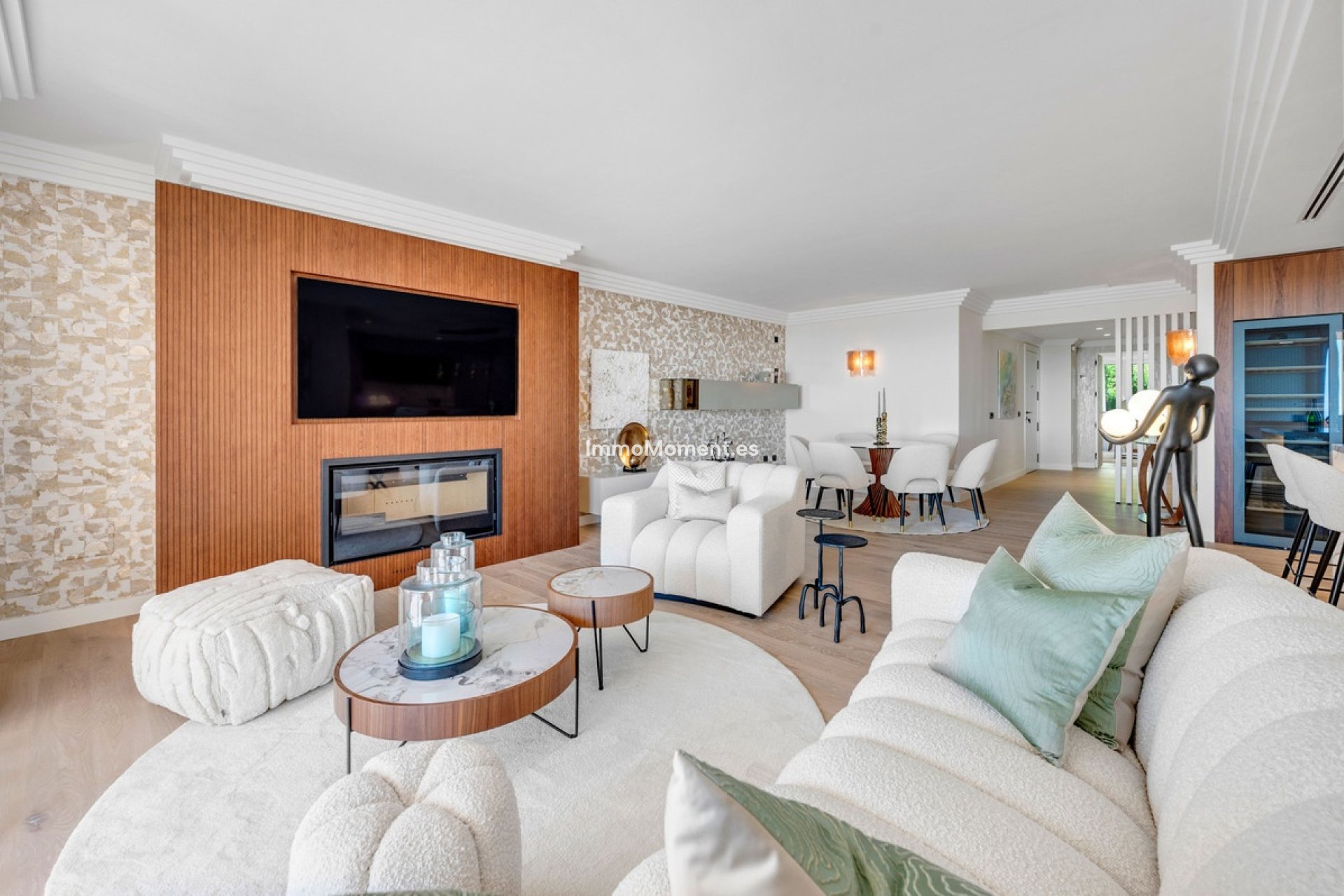 Resale - Apartment - Marbella - Nueva Andalucía