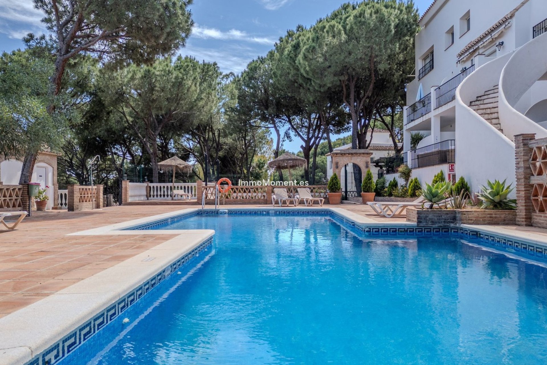 Resale - Apartment - Marbella - Nueva Andalucía