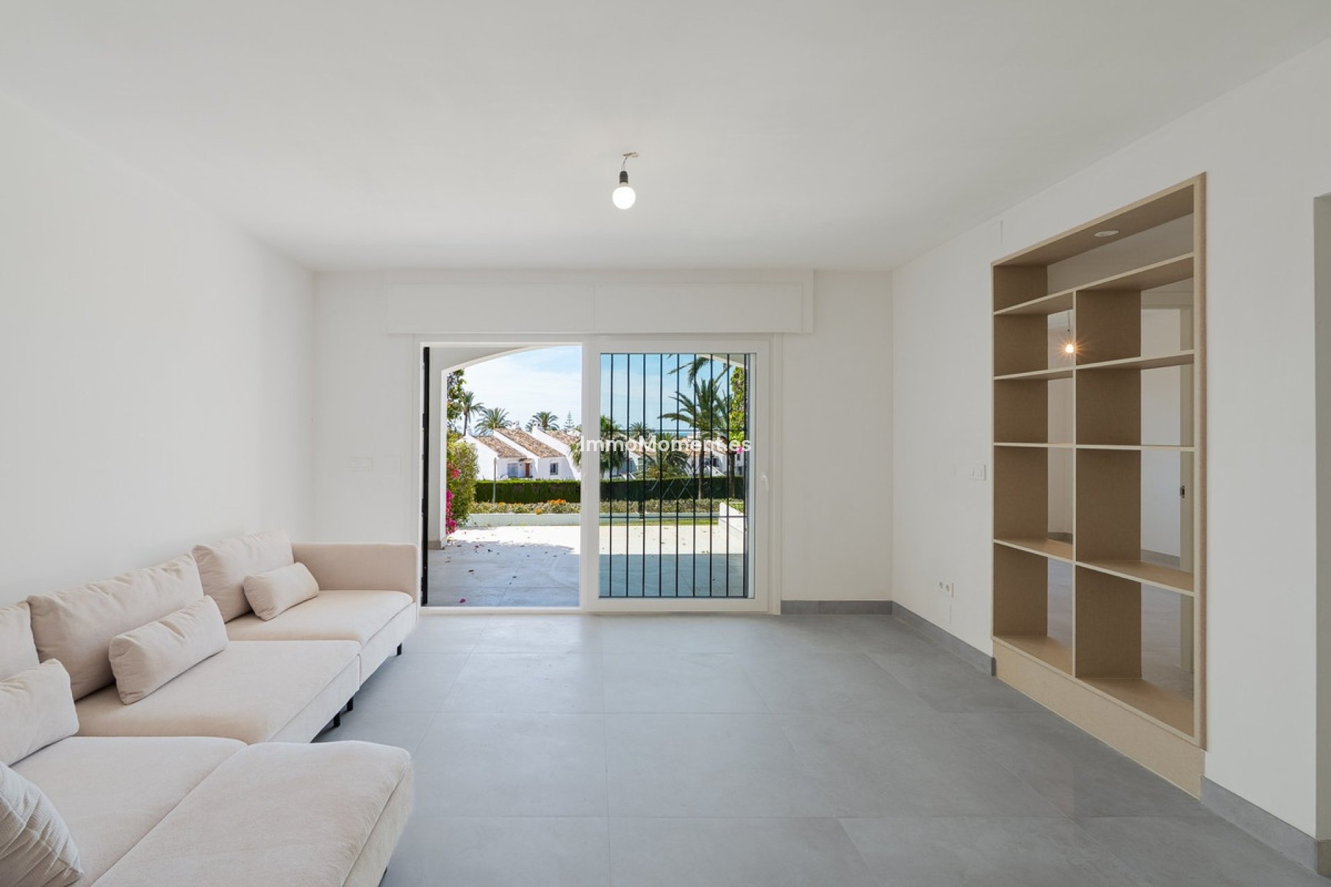 Resale - Apartment - Marbella - Nueva Andalucía