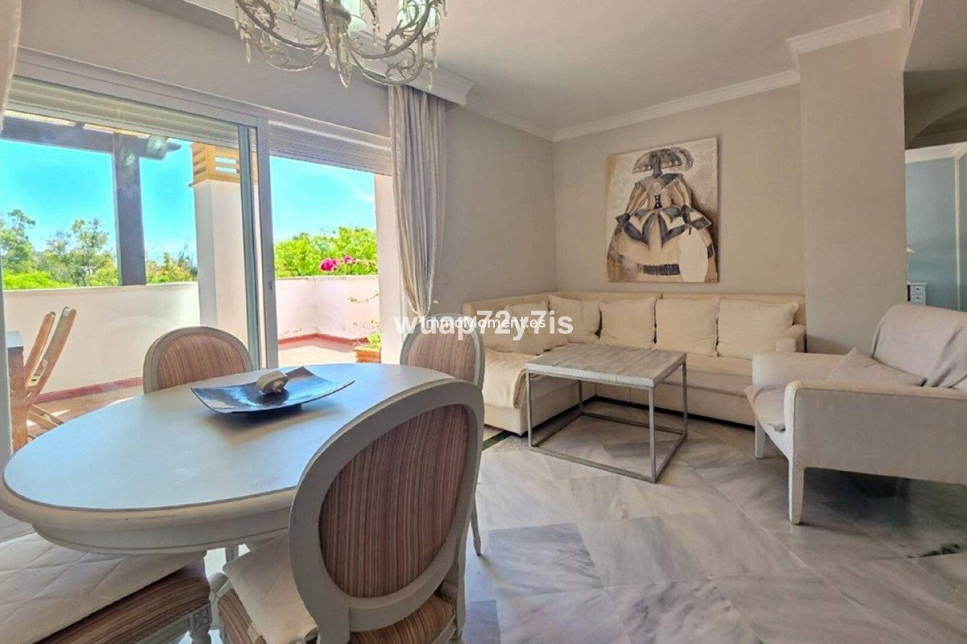 Resale - Apartment - Marbella - Nueva Andalucía