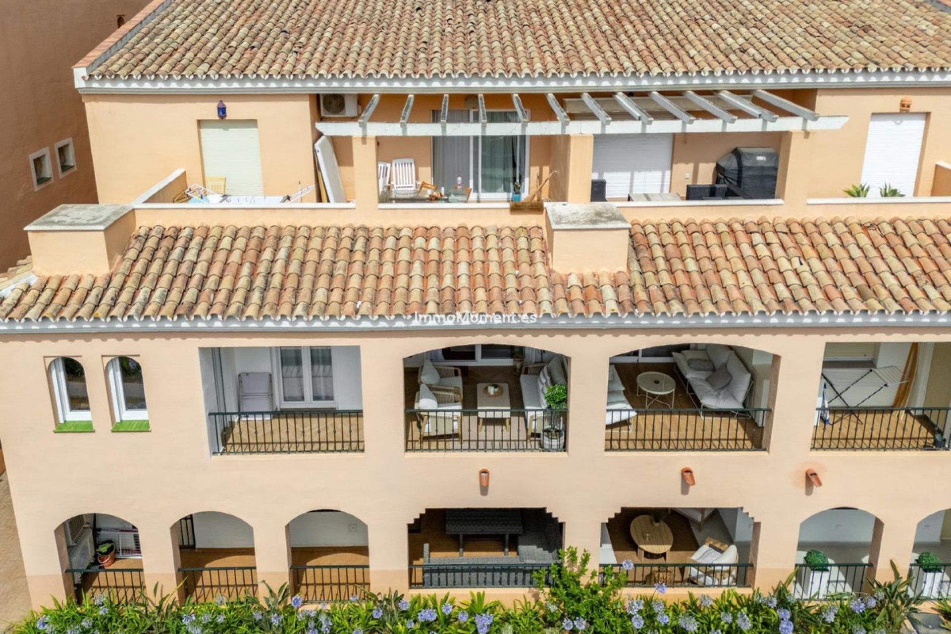 Resale - Apartment - Marbella - Nueva Andalucía