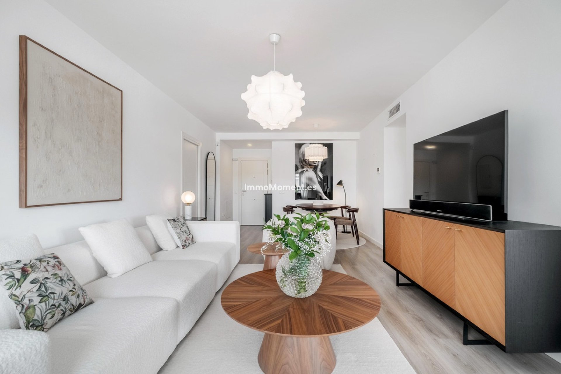 Resale - Apartment - Marbella - Nueva Andalucía