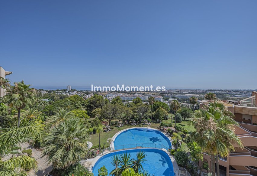 Resale - Apartment - Marbella - Nueva Andalucía