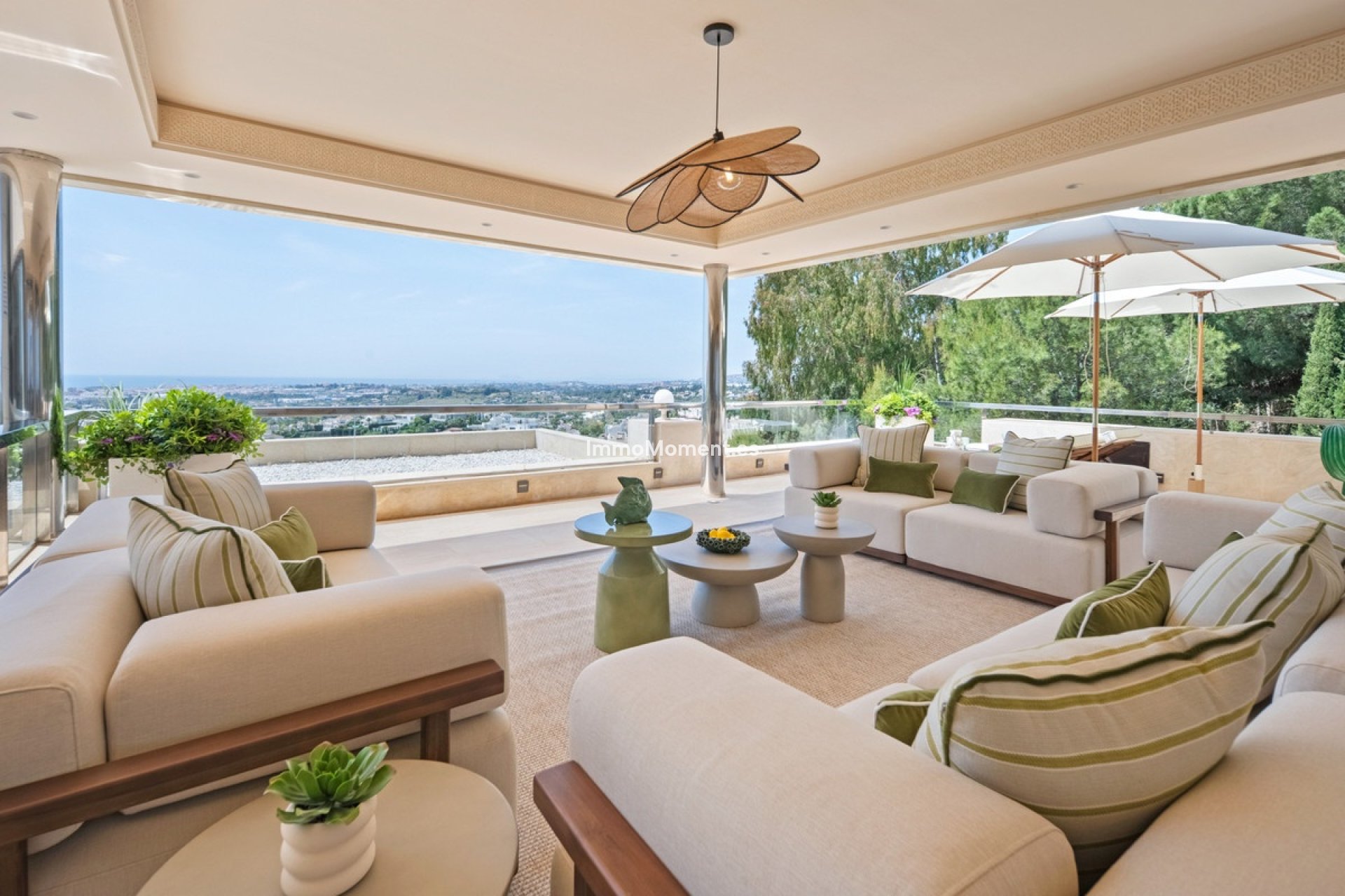 Resale - Apartment - Marbella - Nueva Andalucía