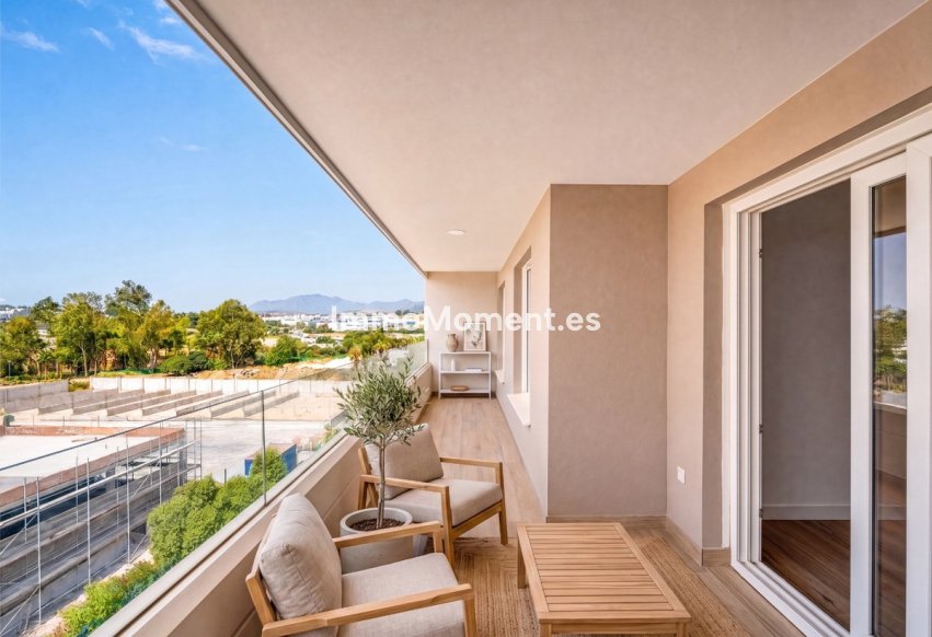 Resale - Apartment - Marbella - Nueva Andalucía