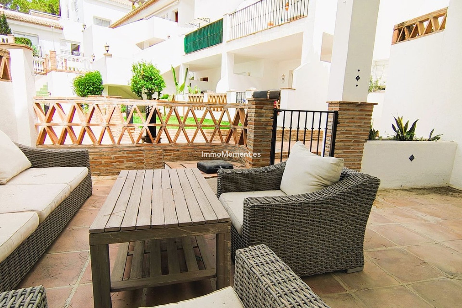Resale - Apartment - Marbella - Nueva Andalucía
