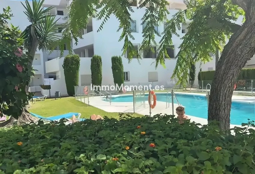 Resale - Apartment - Marbella - Nueva Andalucía