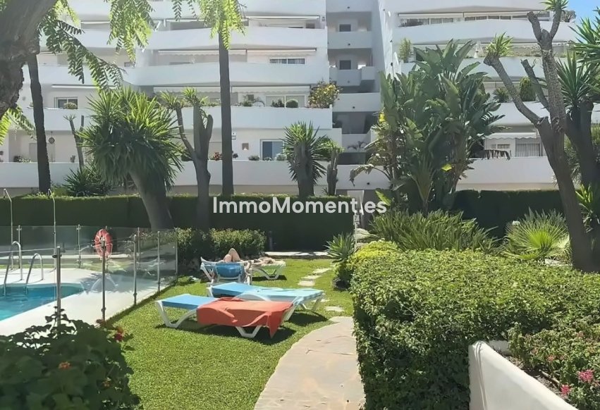 Resale - Apartment - Marbella - Nueva Andalucía