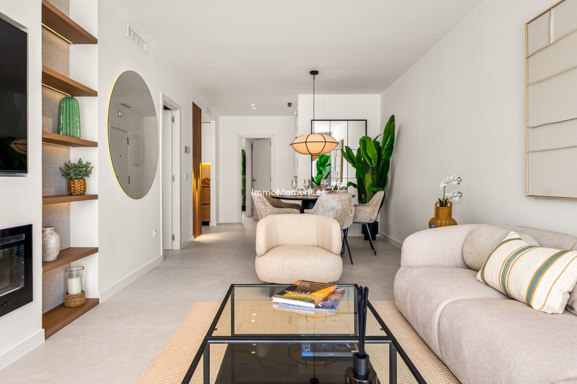 Resale - Apartment - Marbella - Nueva Andalucía