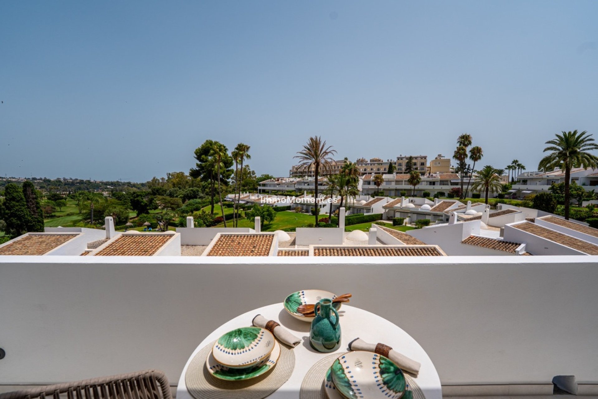 Resale - Apartment - Marbella - Nueva Andalucía