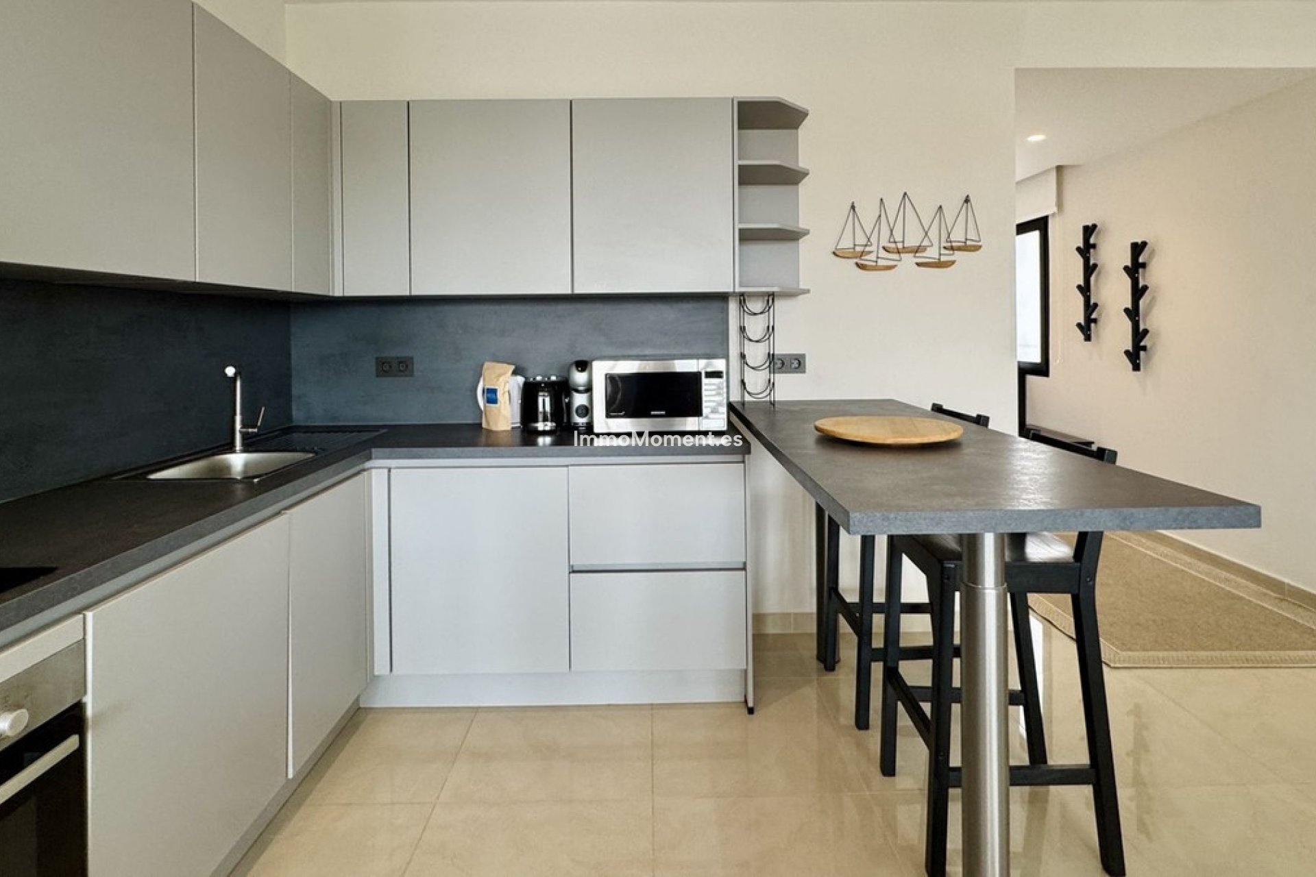 Resale - Apartment - Marbella - Puerto Banús
