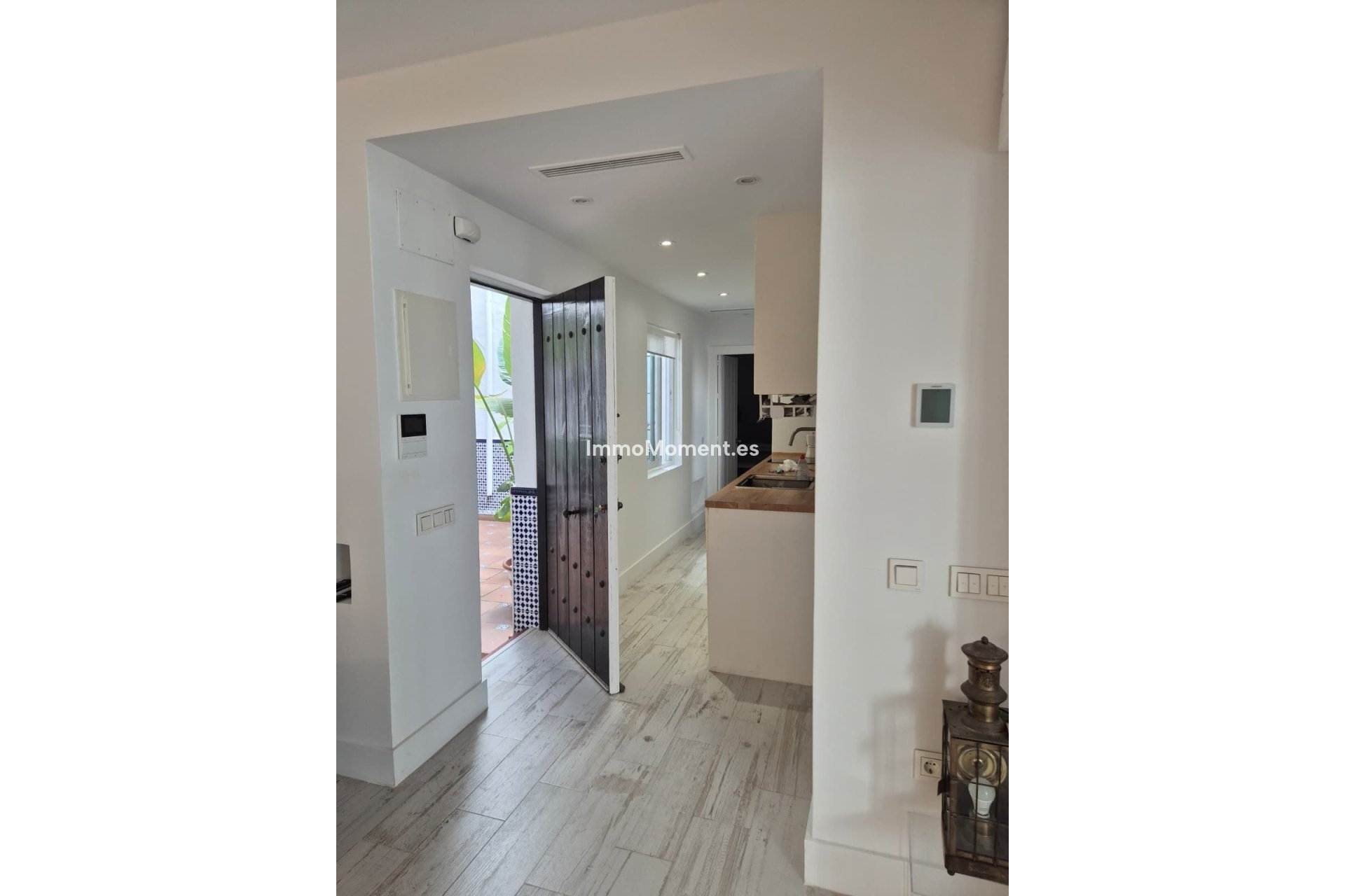Resale - Apartment - Marbella - Puerto Banús