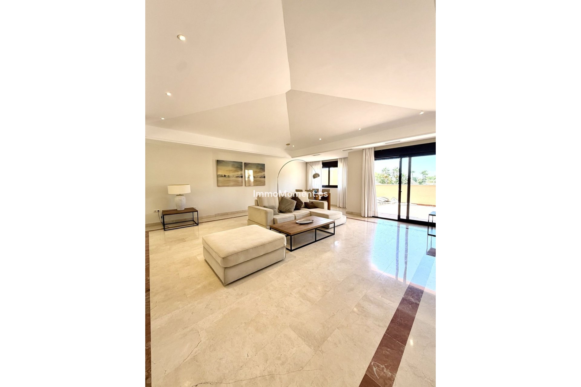 Resale - Apartment - Marbella - Puerto Banús