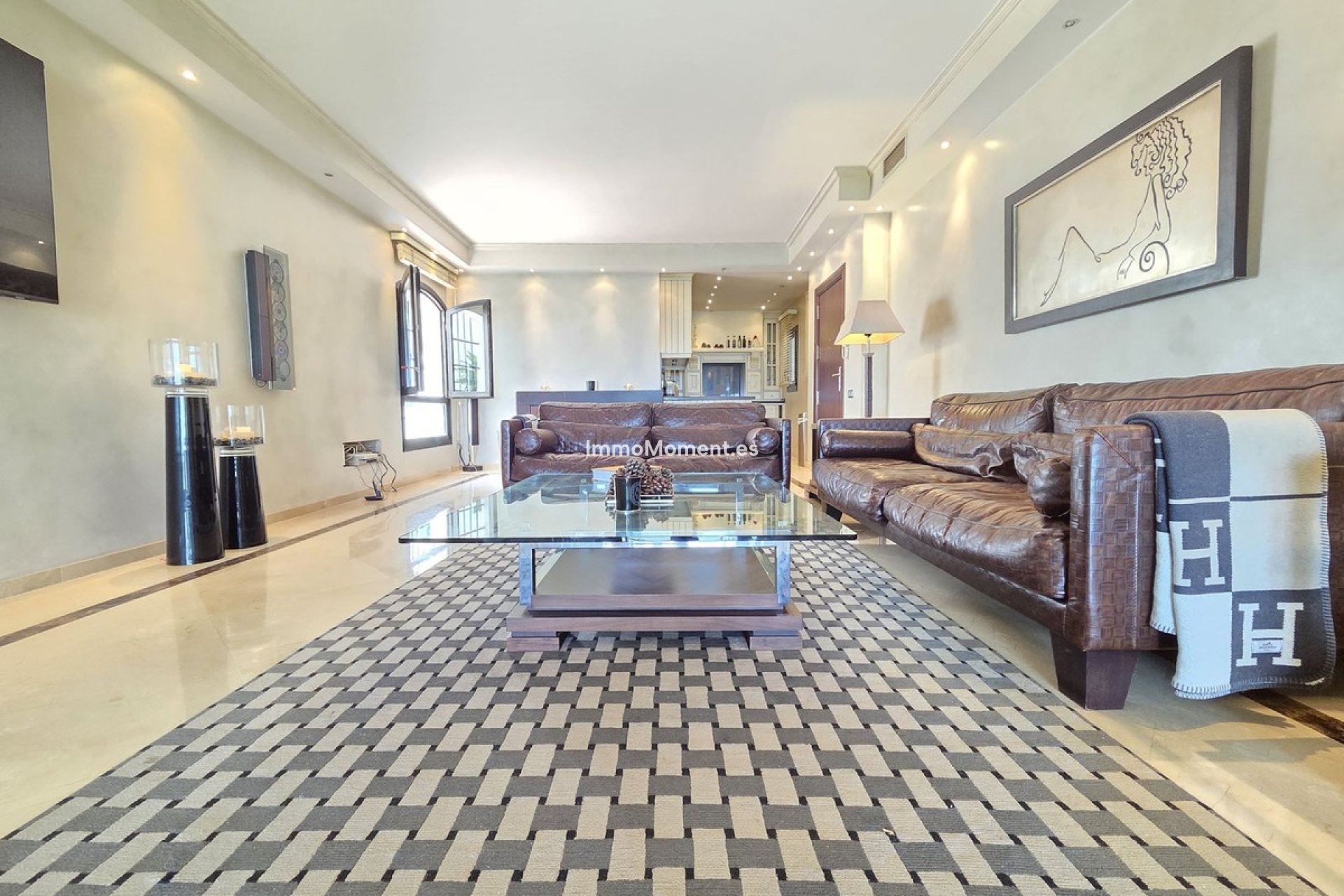 Resale - Apartment - Marbella - Puerto Banús