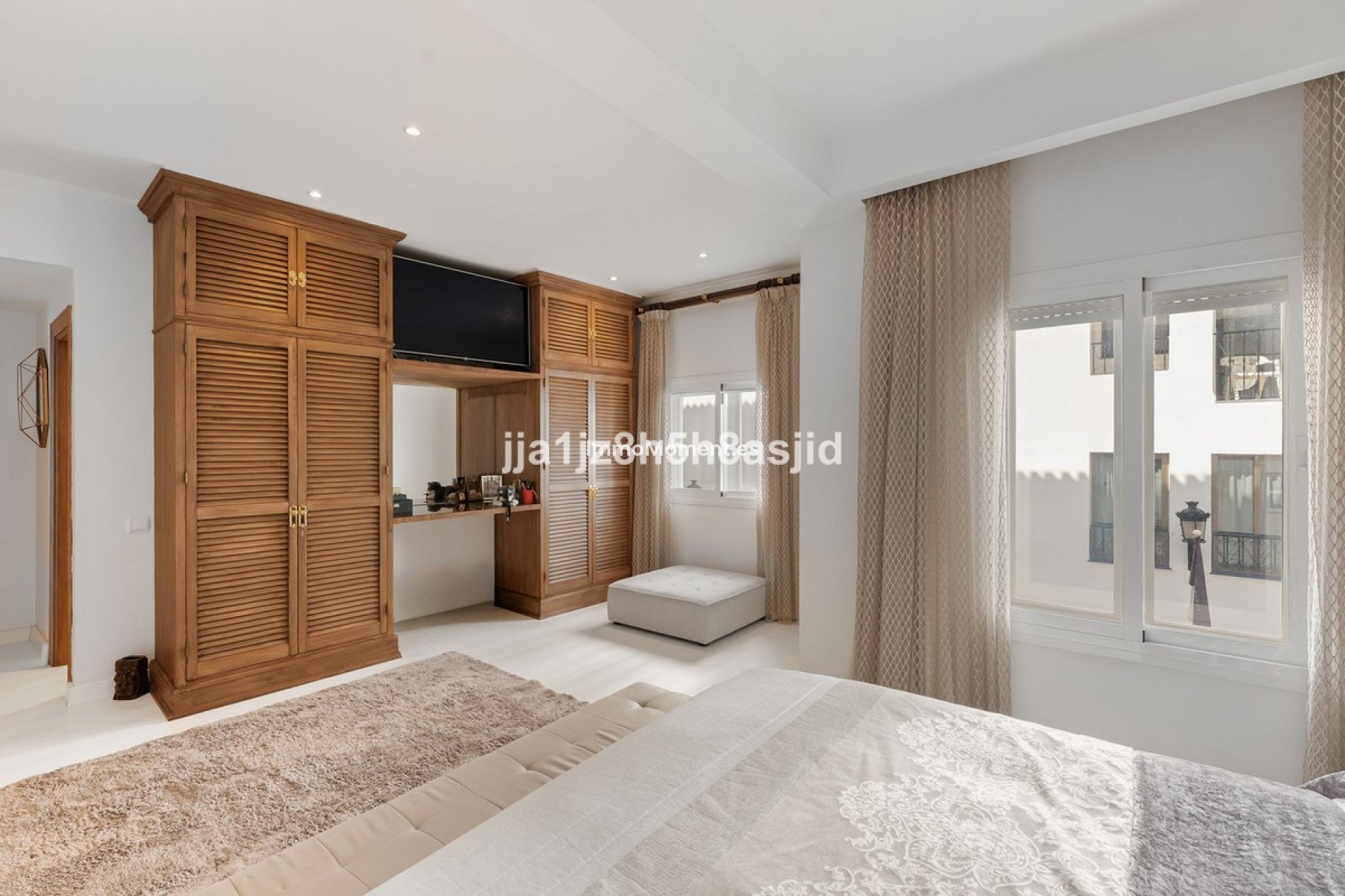 Resale - Apartment - Marbella - Puerto Banús