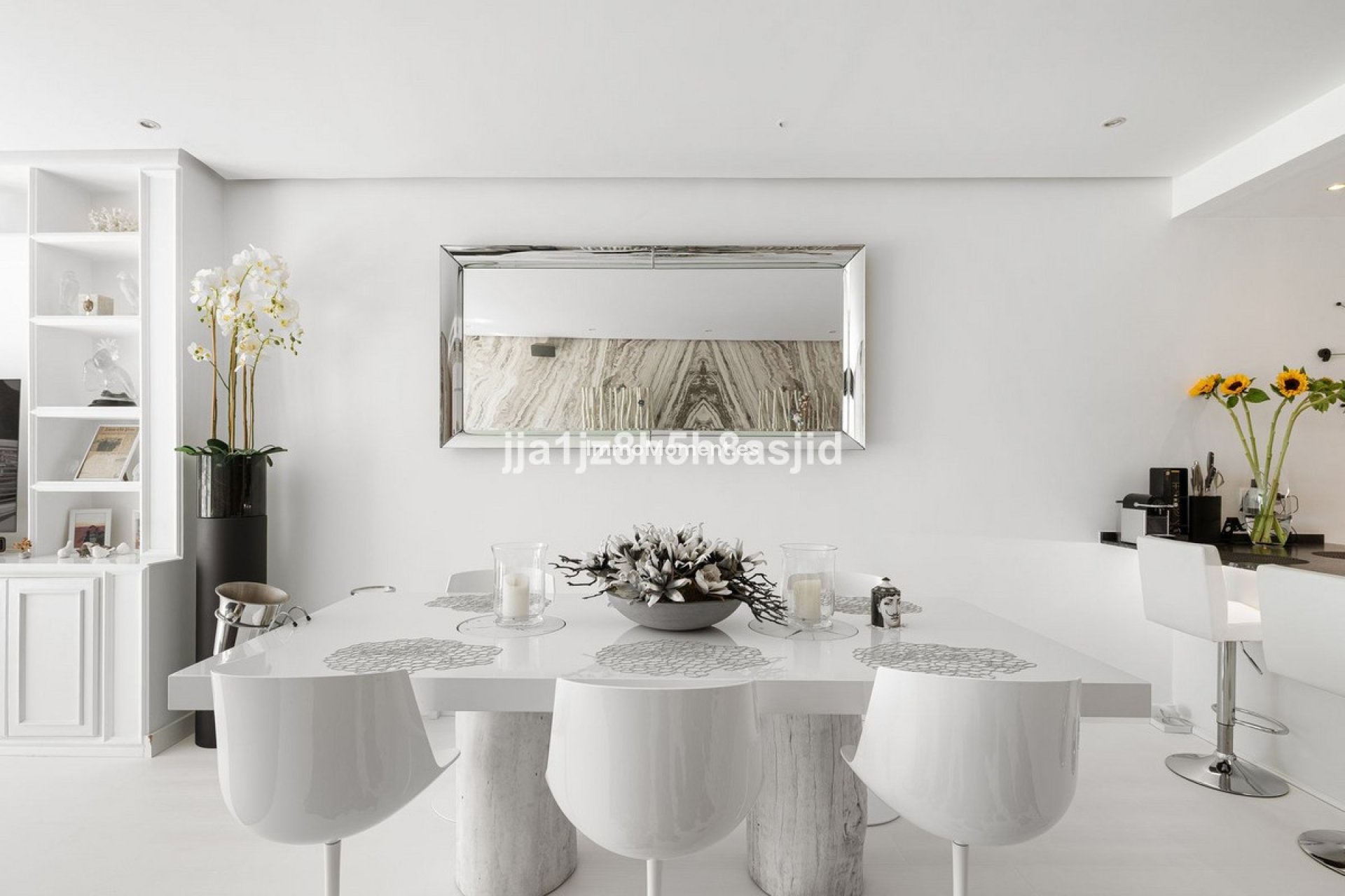 Resale - Apartment - Marbella - Puerto Banús