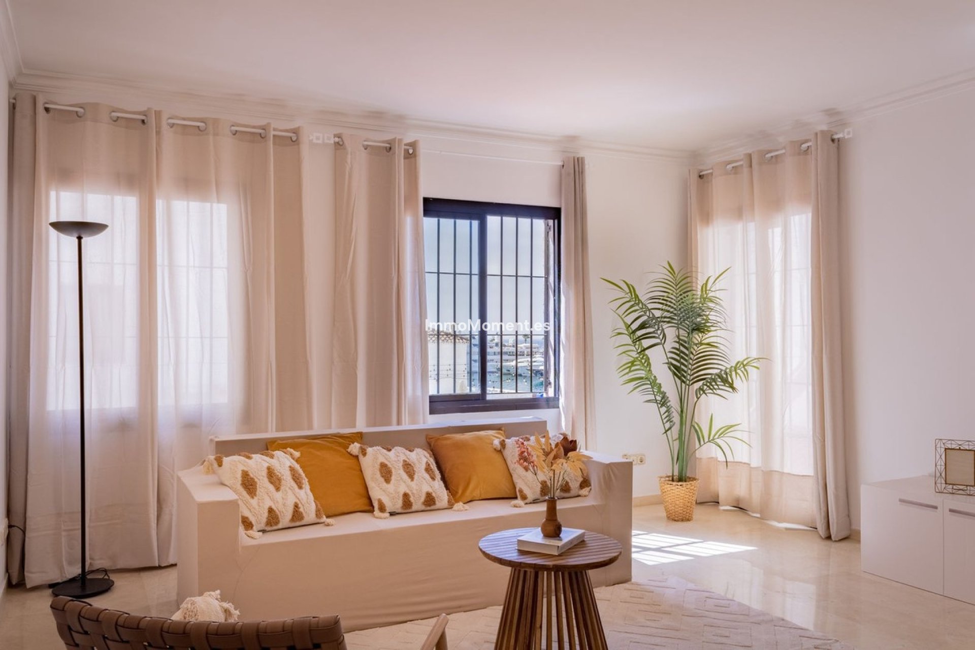 Resale - Apartment - Marbella - Puerto Banús