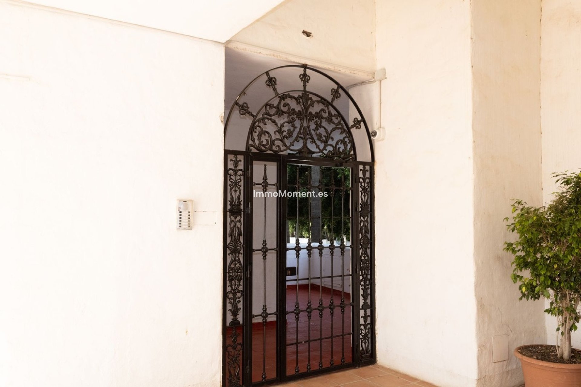 Resale - Apartment - Marbella - Puerto Banús