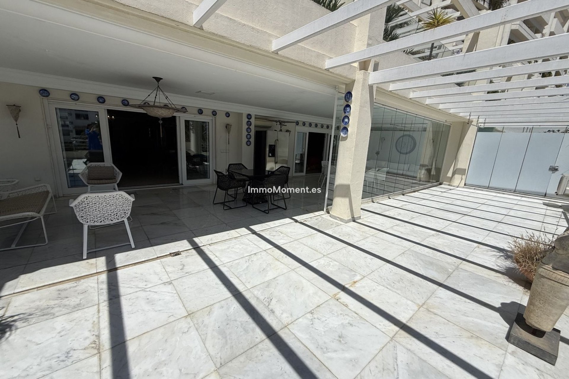 Resale - Apartment - Marbella - Puerto Banús