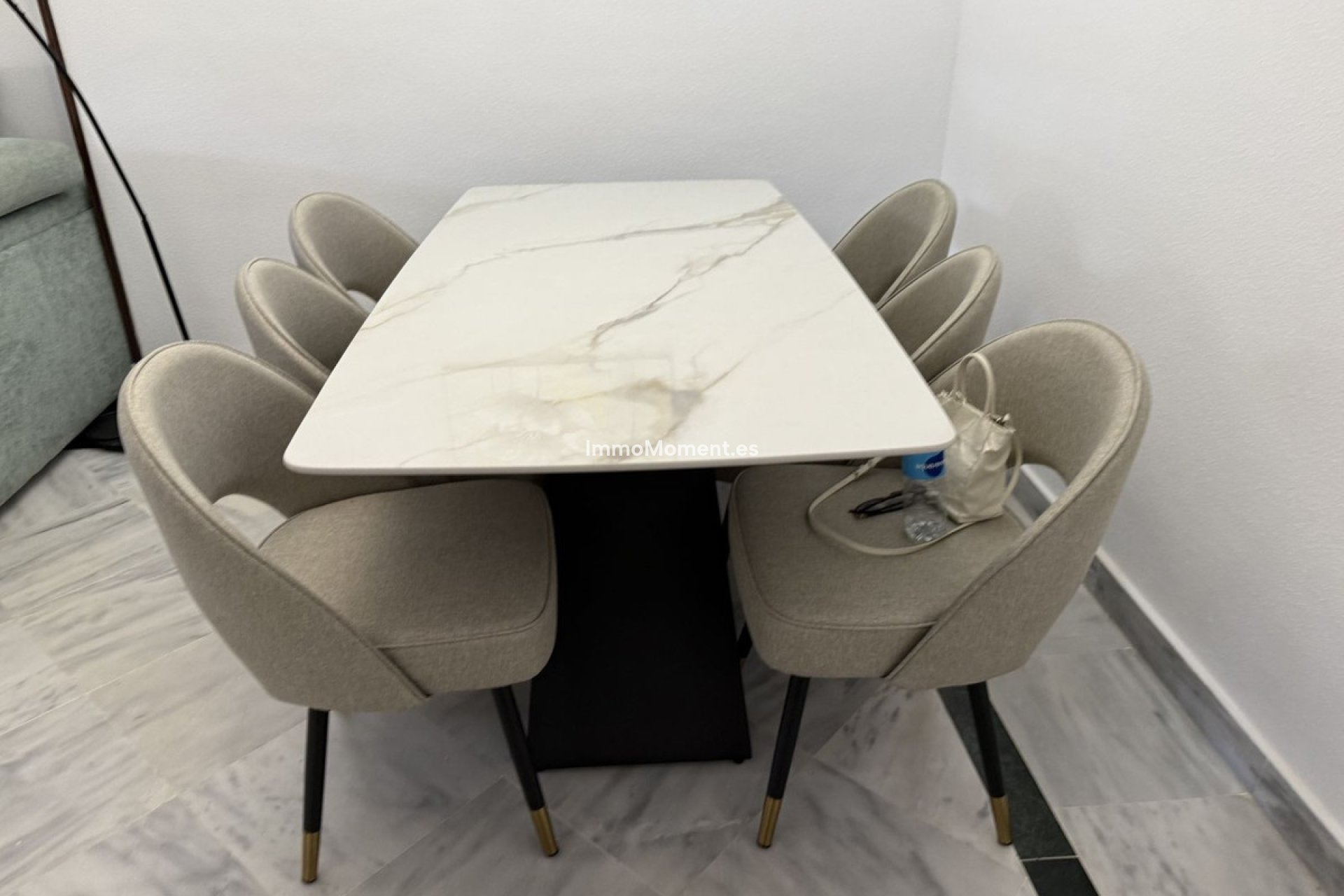 Resale - Apartment - Marbella - Puerto Banús