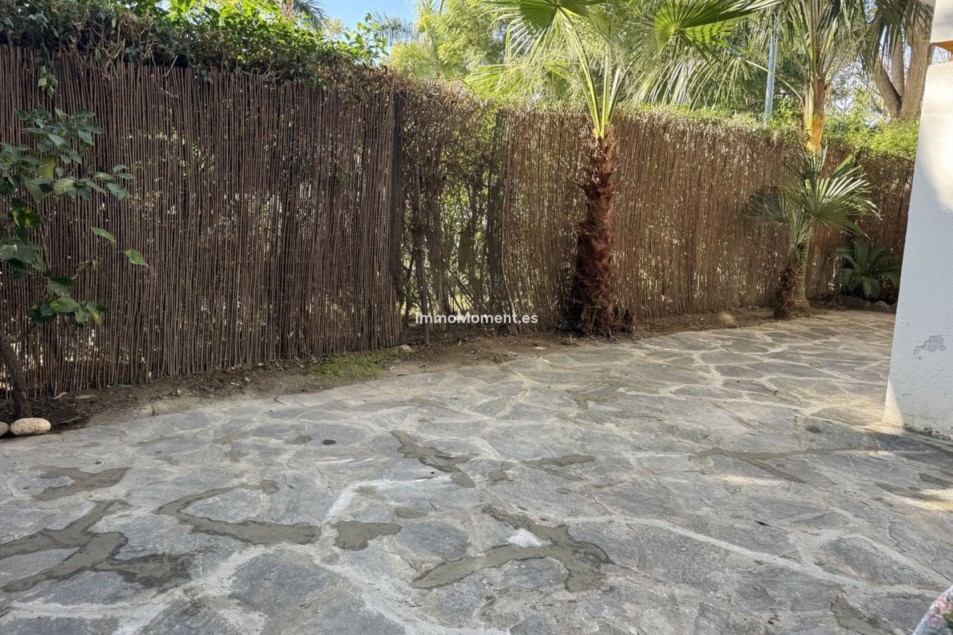 Resale - Apartment - Marbella - Puerto Banús