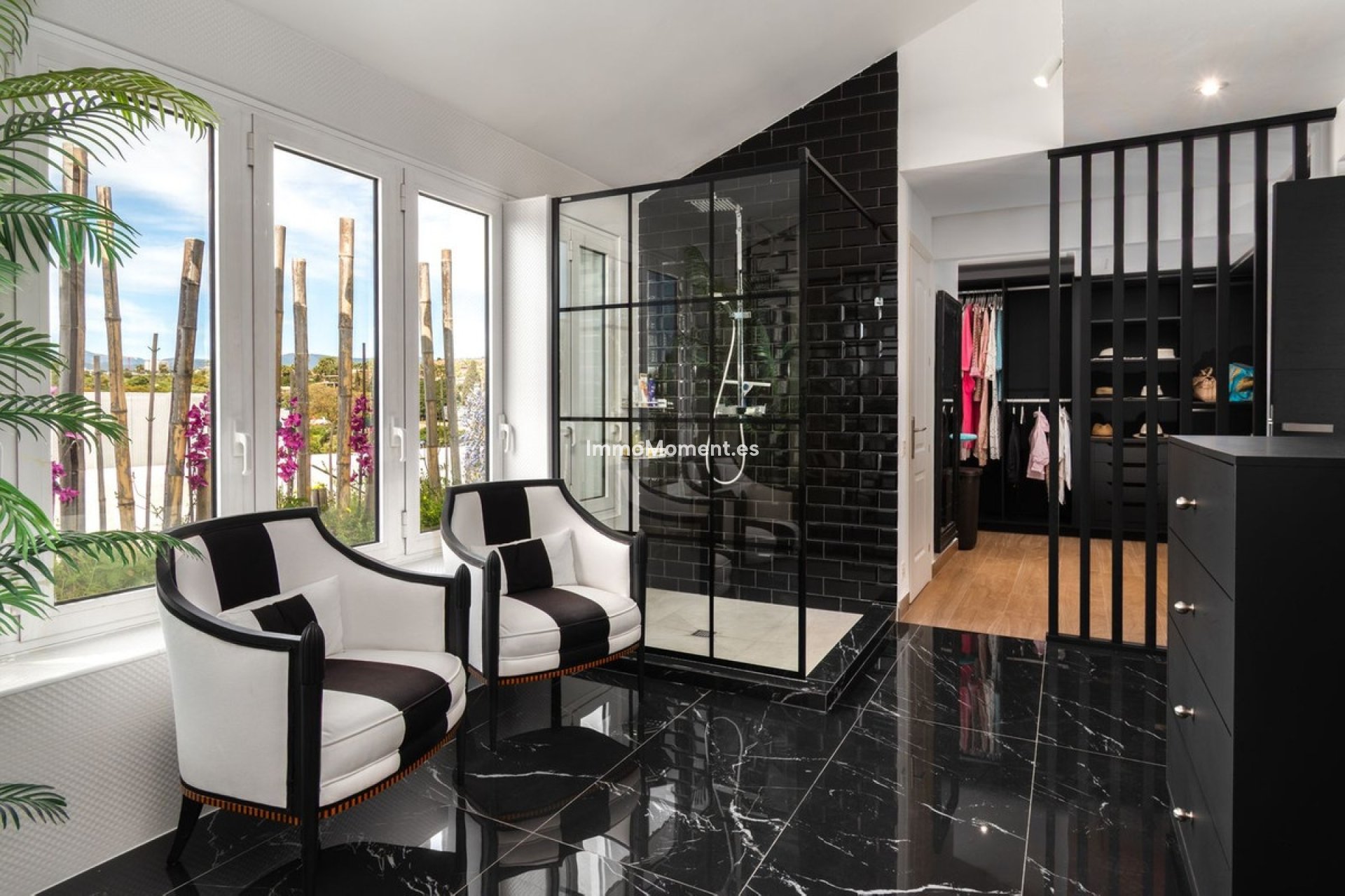 Resale - Apartment - Marbella - Puerto Banús