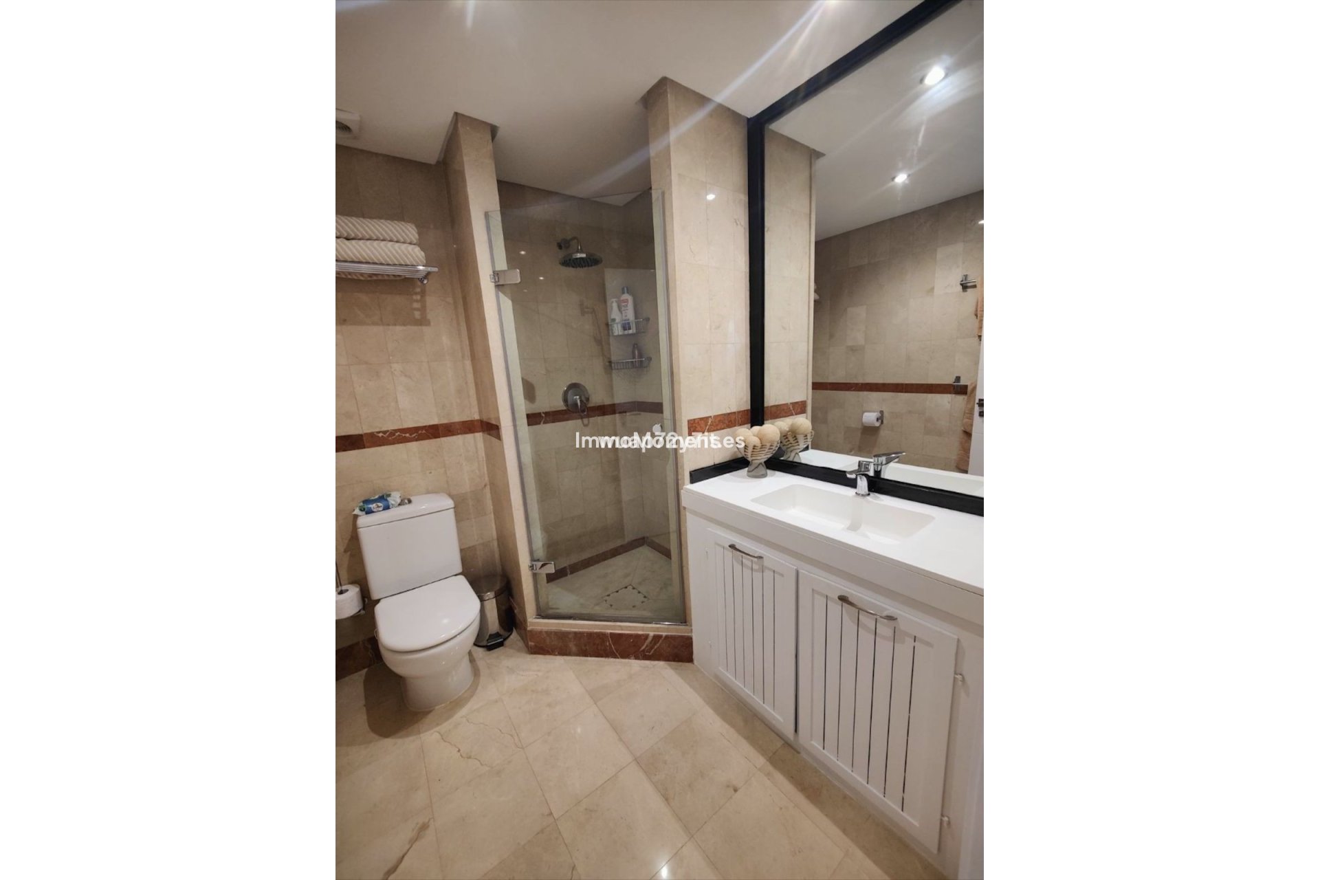 Resale - Apartment - Marbella - Puerto Banús