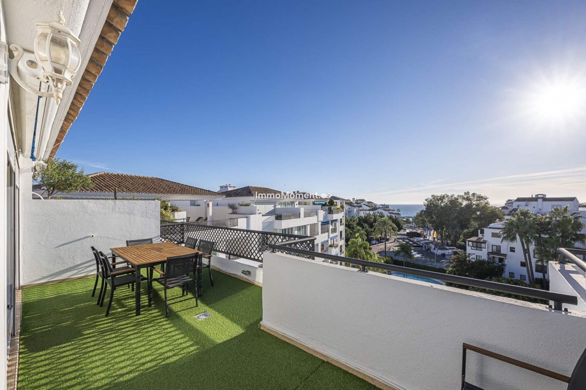 Resale - Apartment - Marbella - Puerto Banús