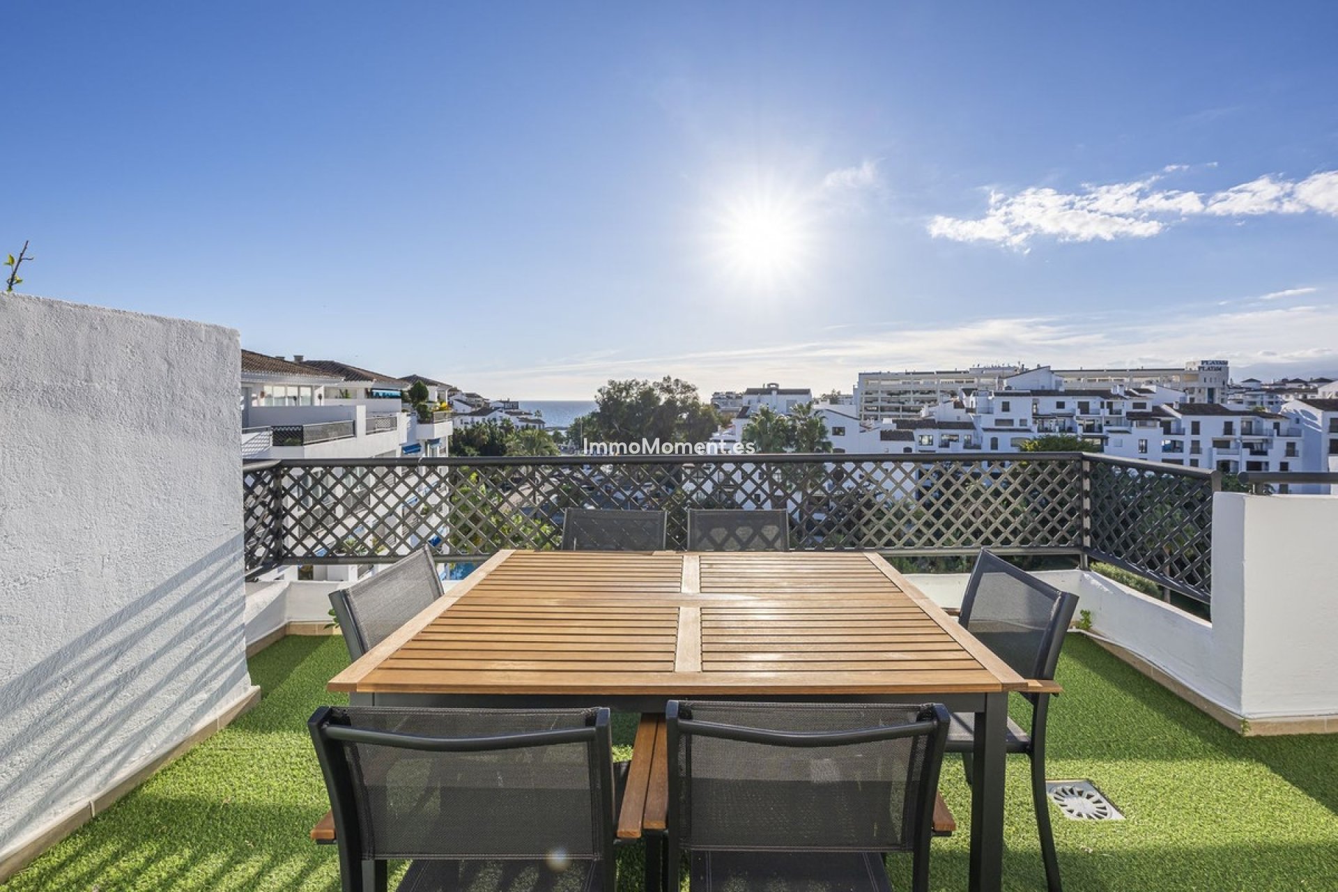 Resale - Apartment - Marbella - Puerto Banús
