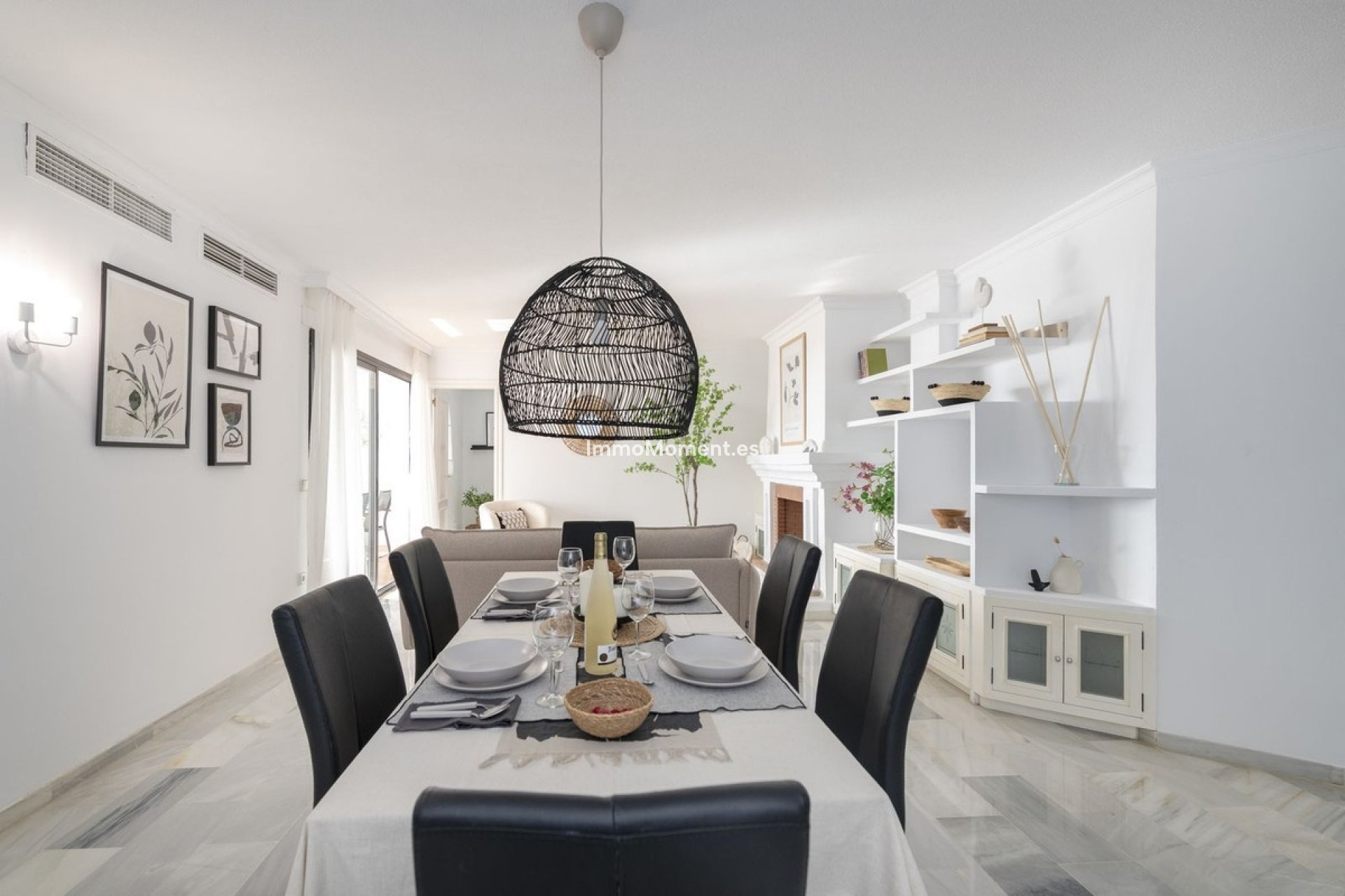 Resale - Apartment - Marbella - Puerto Banús