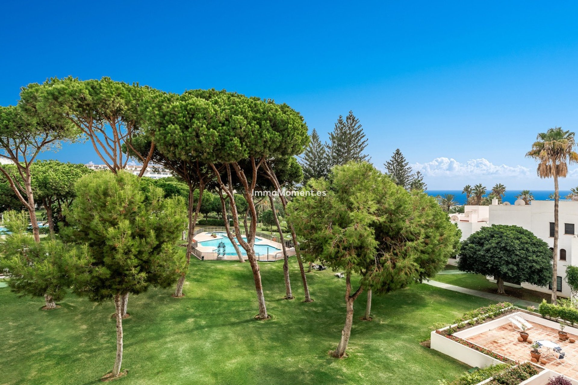 Resale - Apartment - Marbella - Puerto Banús