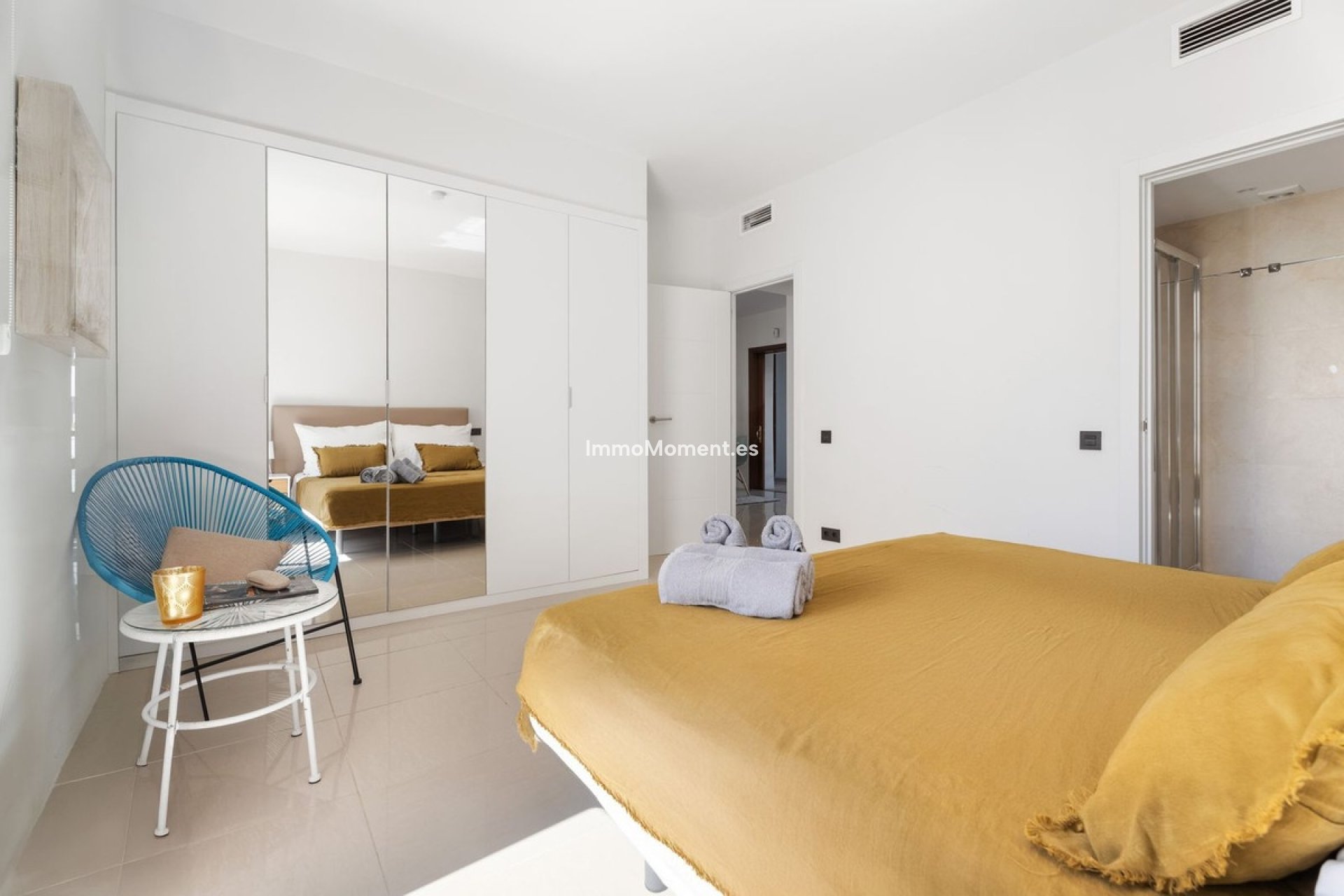 Resale - Apartment - Marbella - Puerto Banús