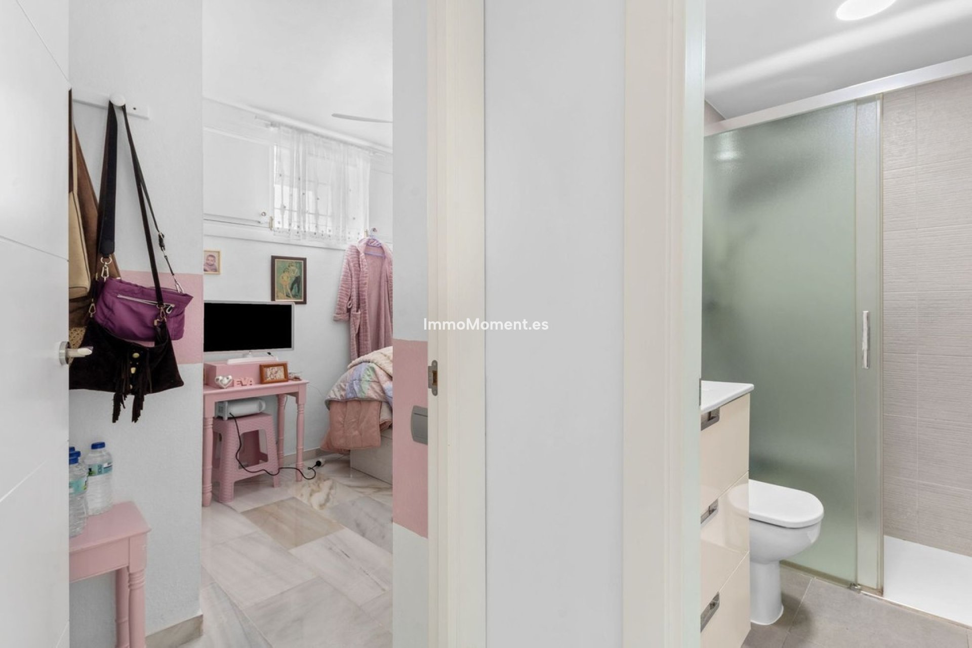 Resale - Apartment - Marbella - Puerto Banús